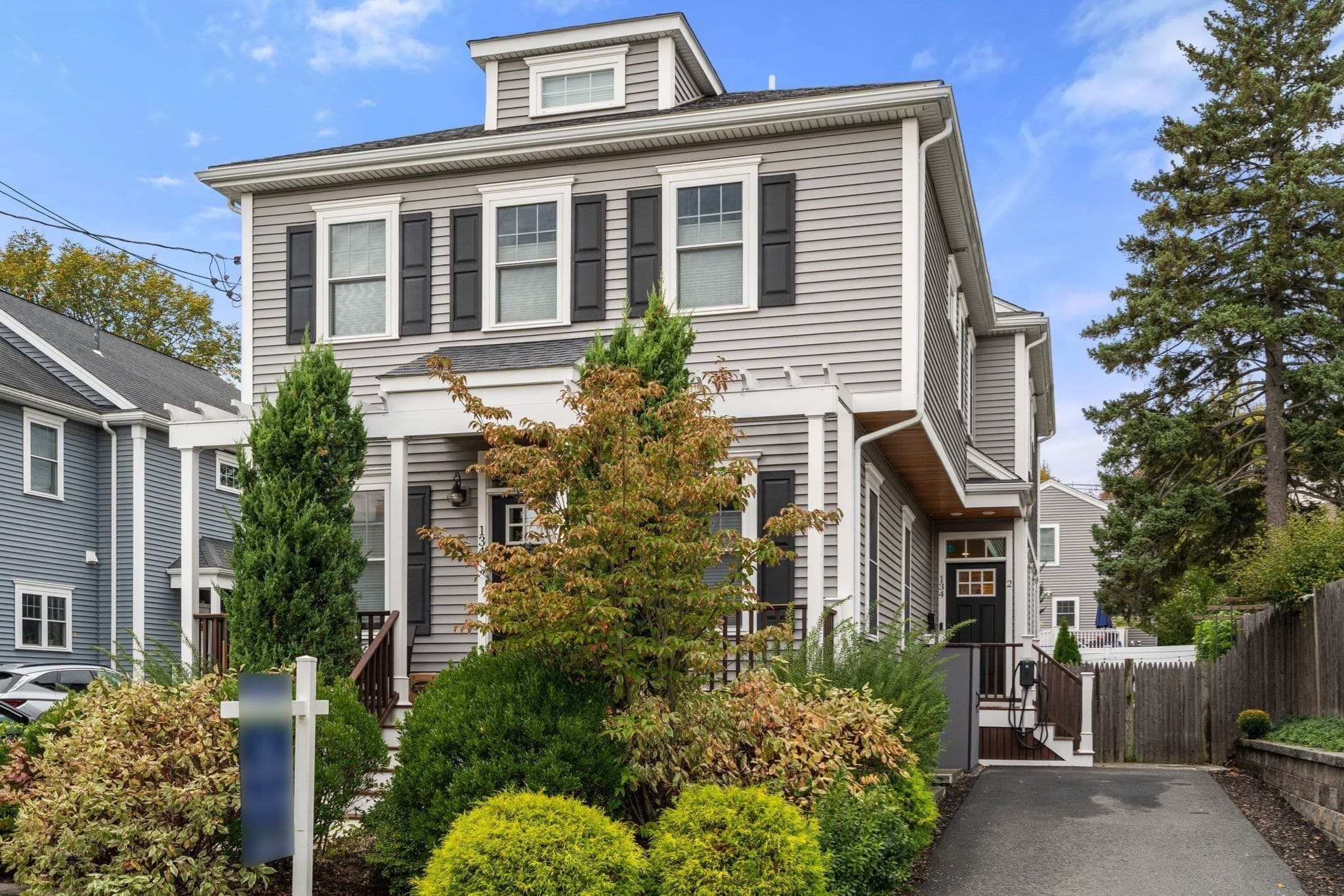 134 Edenfield Ave # 2, Watertown MA 02472