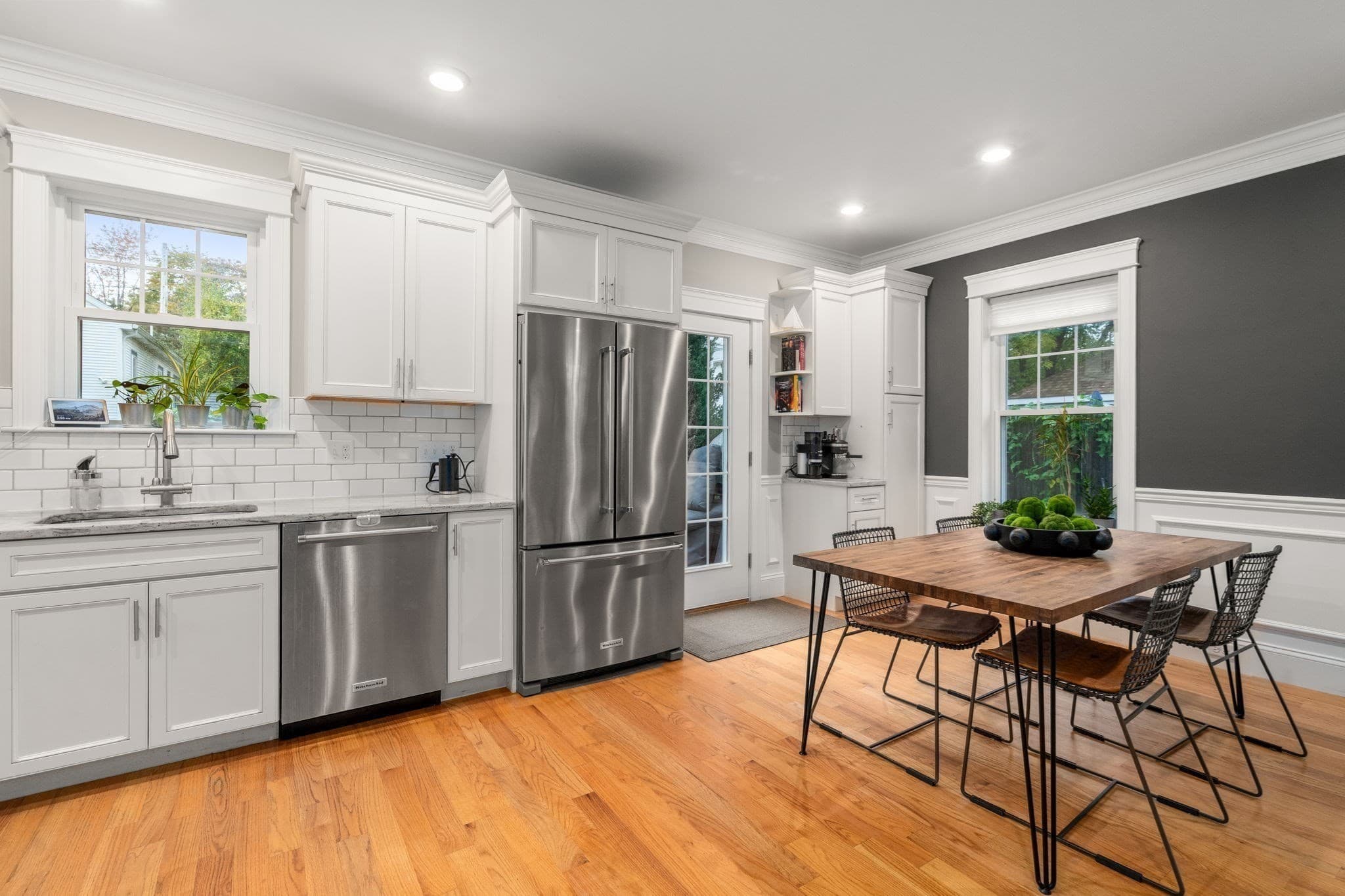 Condominium at 134 Edenfield Ave # 2, Watertown MA 02472, Watertown, photo 9 of 31
