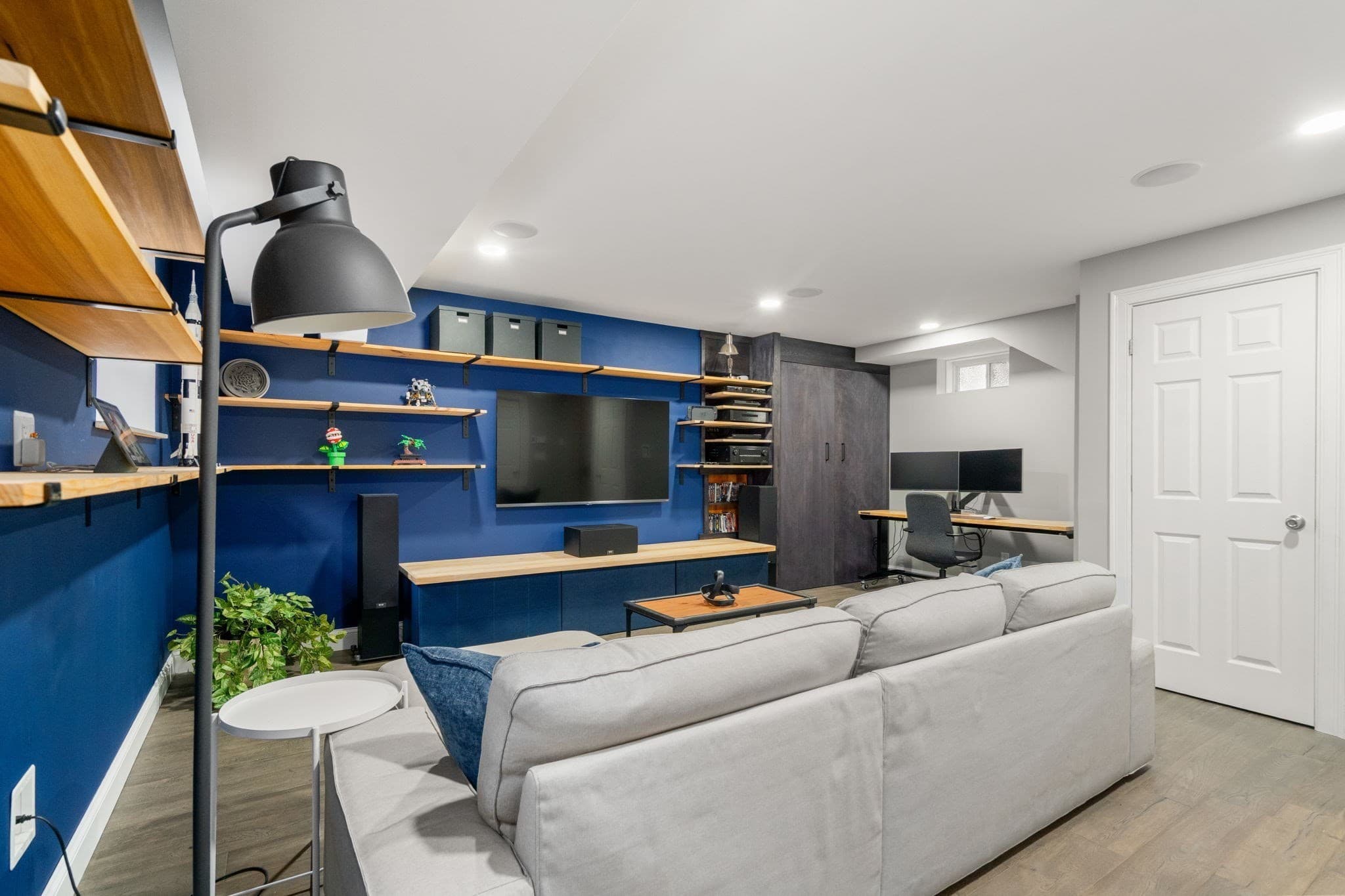 Condominium at 134 Edenfield Ave # 2, Watertown MA 02472, Watertown, photo 21 of 31