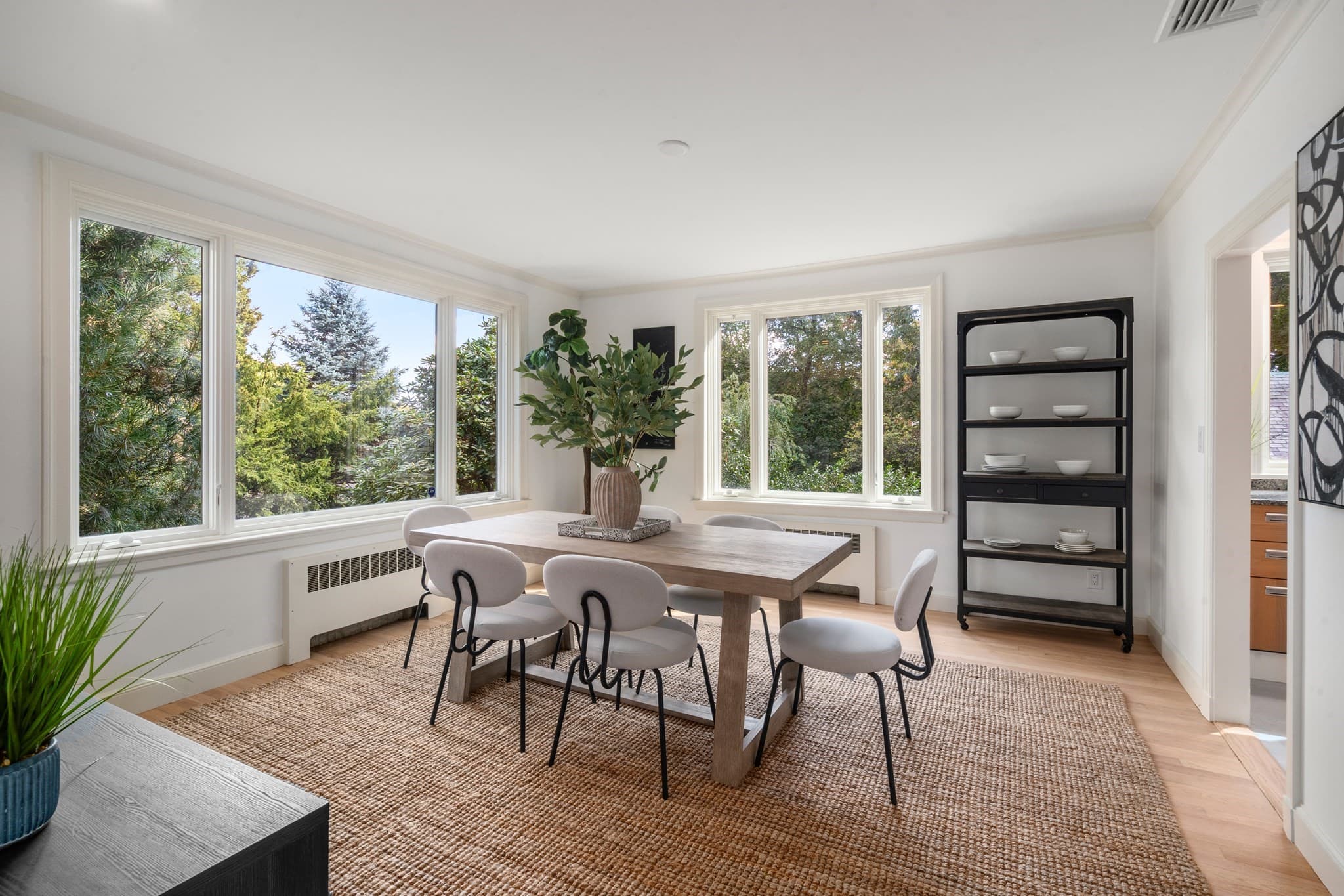 Single Family Residence at 91 Beatrice Circle, Belmont MA 02478, photo 5 of 27