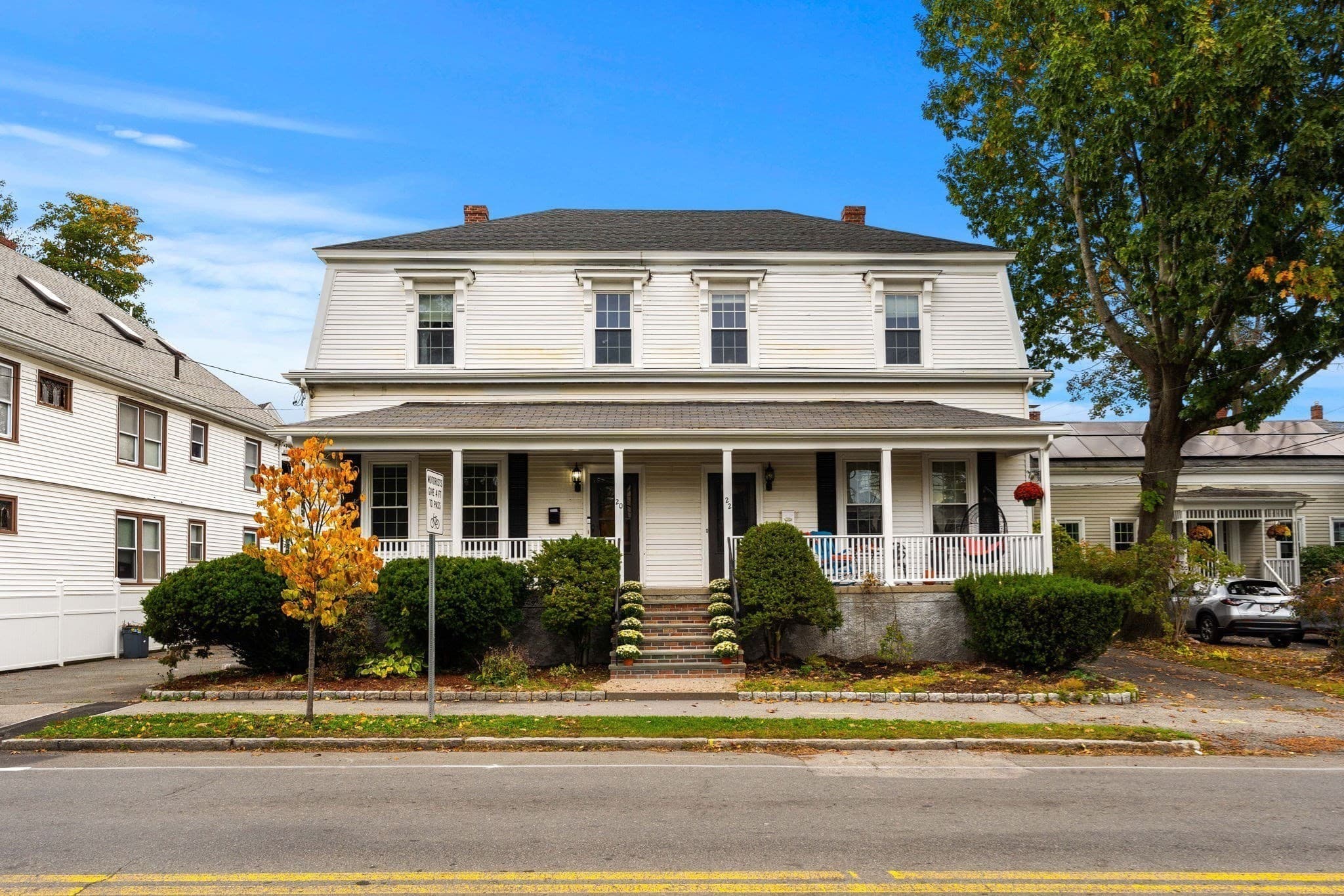 Condominium at 20 Paradise # 20, Swampscott MA 01907, photo 2 of 31