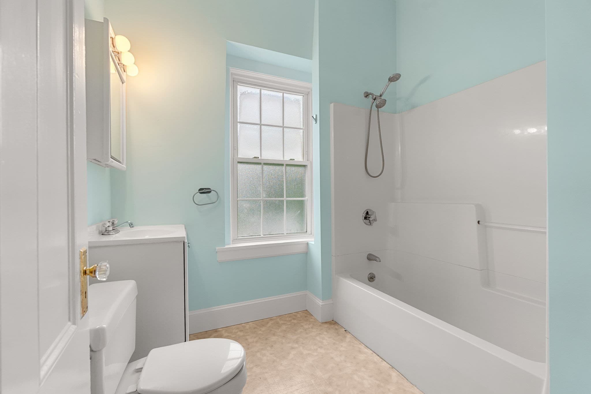 Condominium at 20 Paradise # 20, Swampscott MA 01907, photo 20 of 31