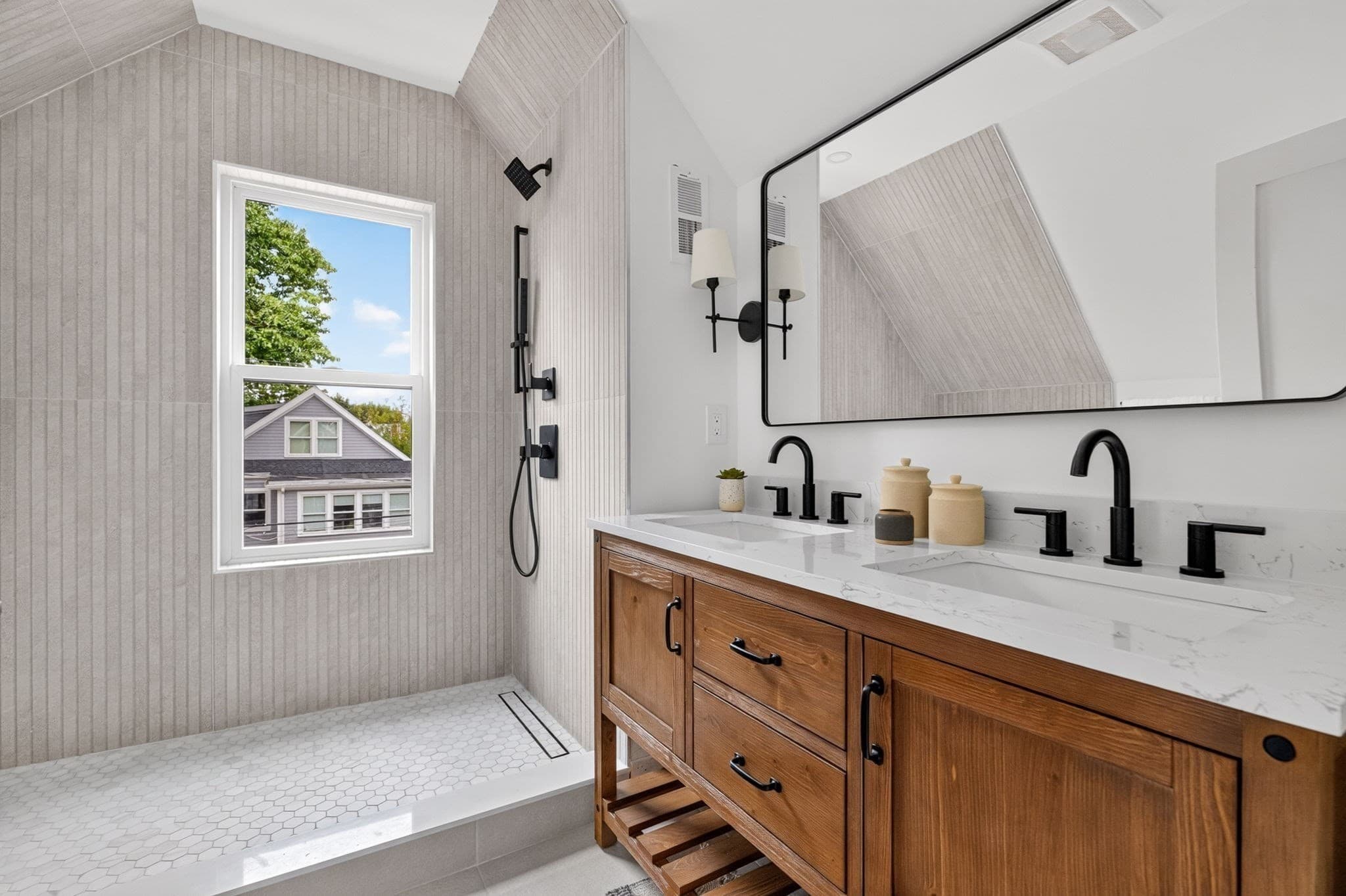 Single Family Residence at 37 Belmont St # 37, Somerville MA 02143, Somerville, photo 19 of 32