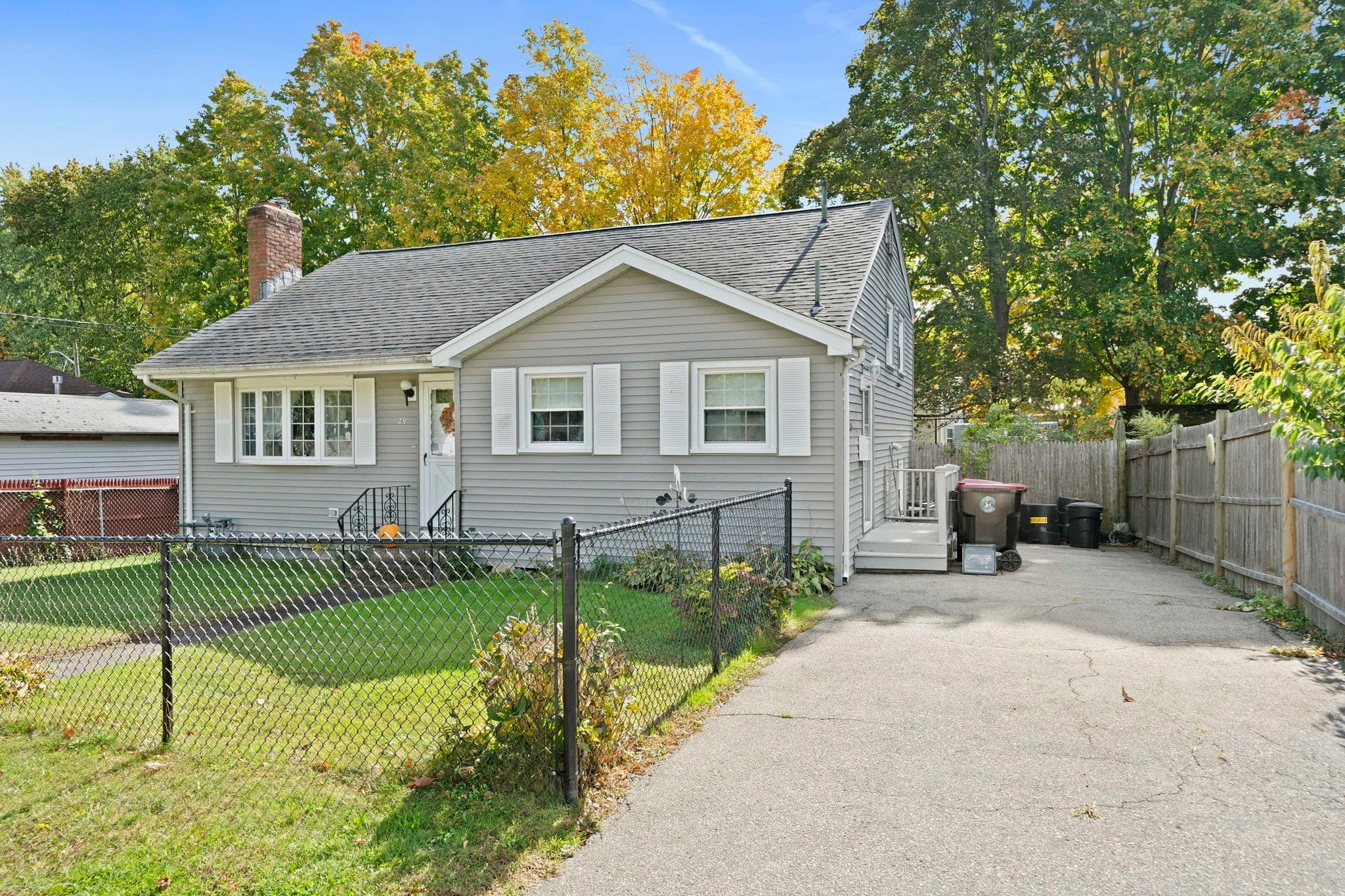 Single Family Residence at 29 Aberdeen St, Brockton MA 02302, photo 2 of 36