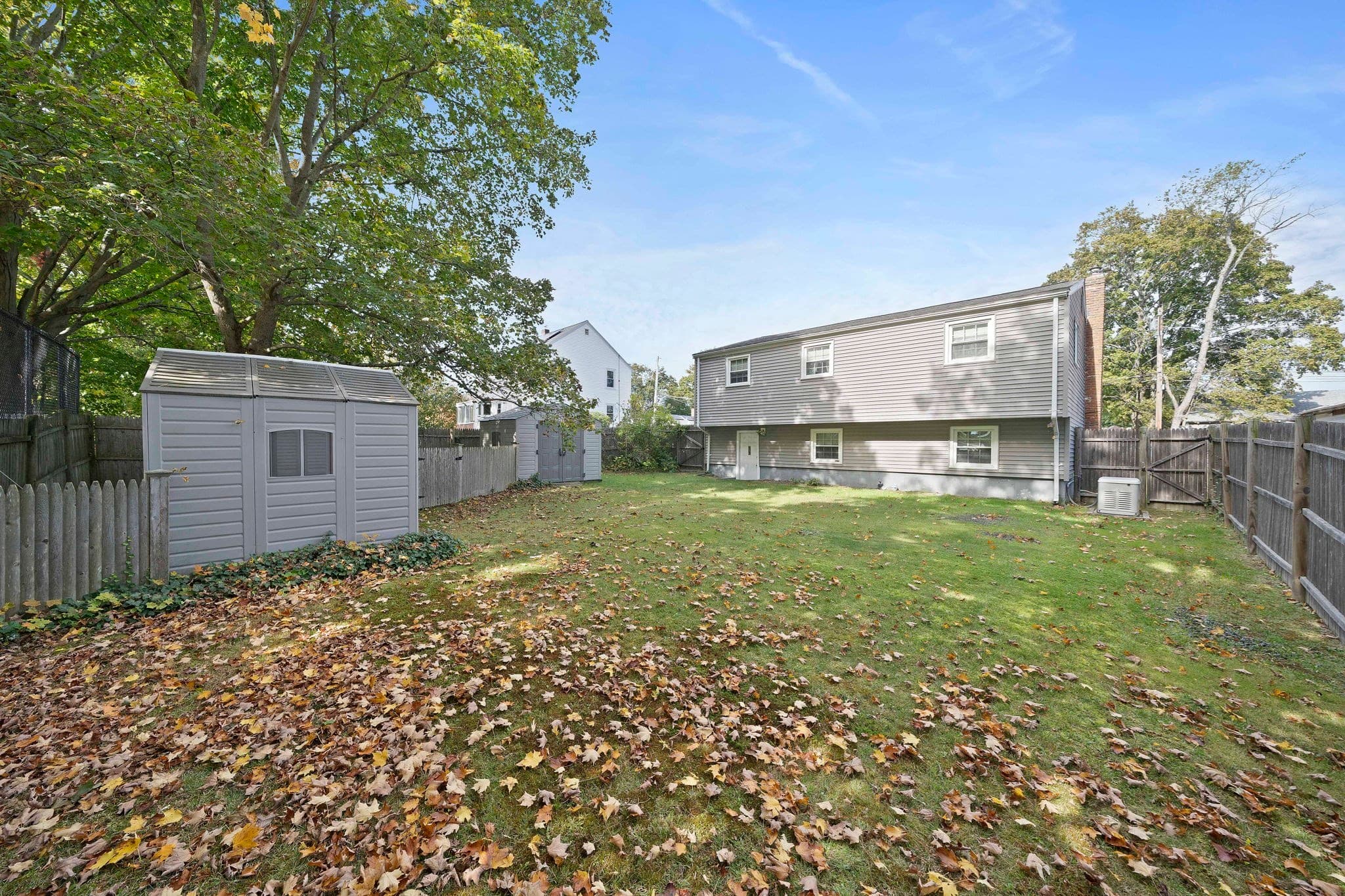 Single Family Residence at 29 Aberdeen St, Brockton MA 02302, photo 22 of 36
