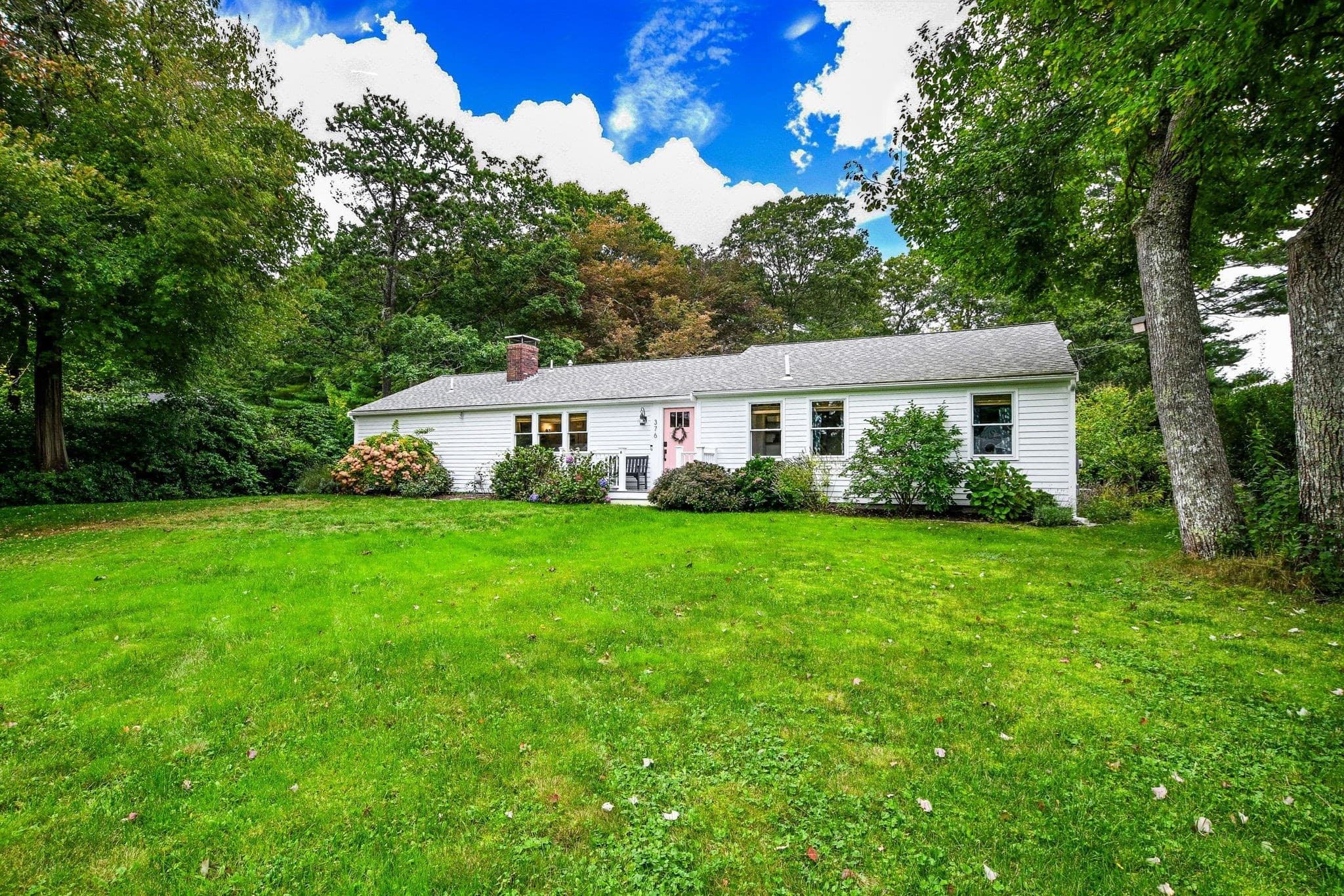 Single Family Residence at 376 Nottingham Dr, Barnstable MA 02632, photo 2 of 41