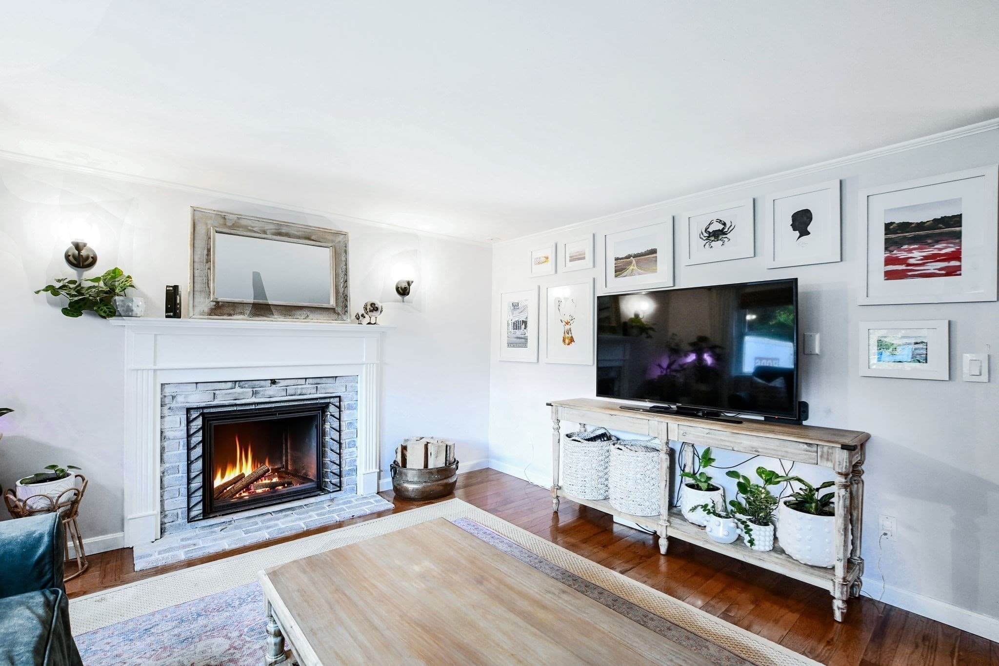 Single Family Residence at 376 Nottingham Dr, Barnstable MA 02632, photo 8 of 41