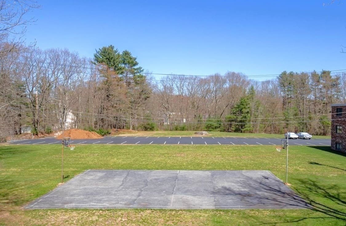 Condominium at 69 Milliken Ave # 1A, Franklin MA 02038, Franklin, photo 14 of 16