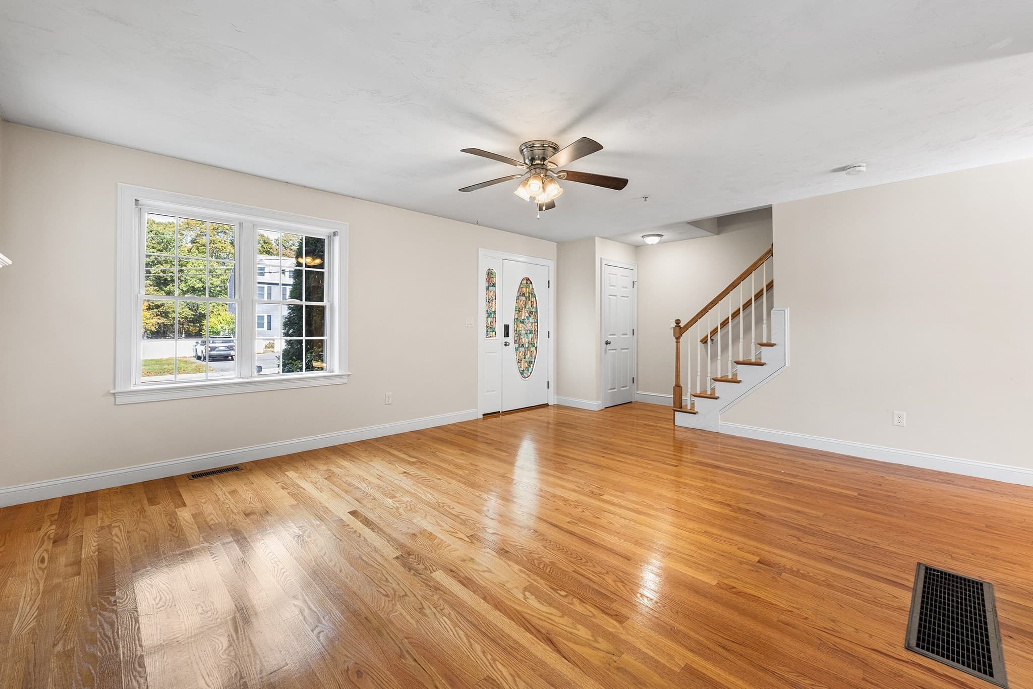 Condominium at 21 Clark St # 21, Abington MA 02351, Abington, photo 6 of 31