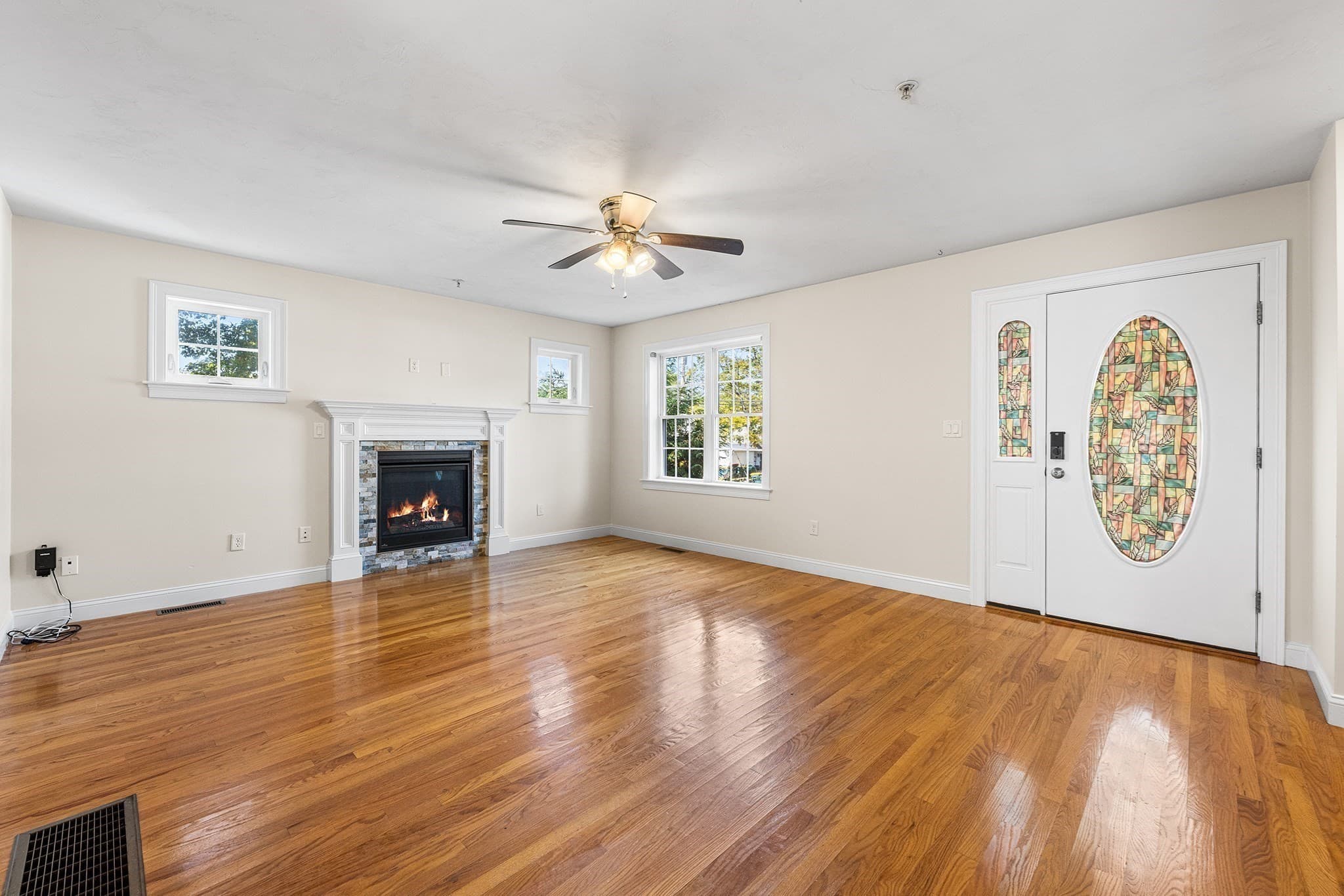 Condominium at 21 Clark St # 21, Abington MA 02351, Abington, photo 4 of 31