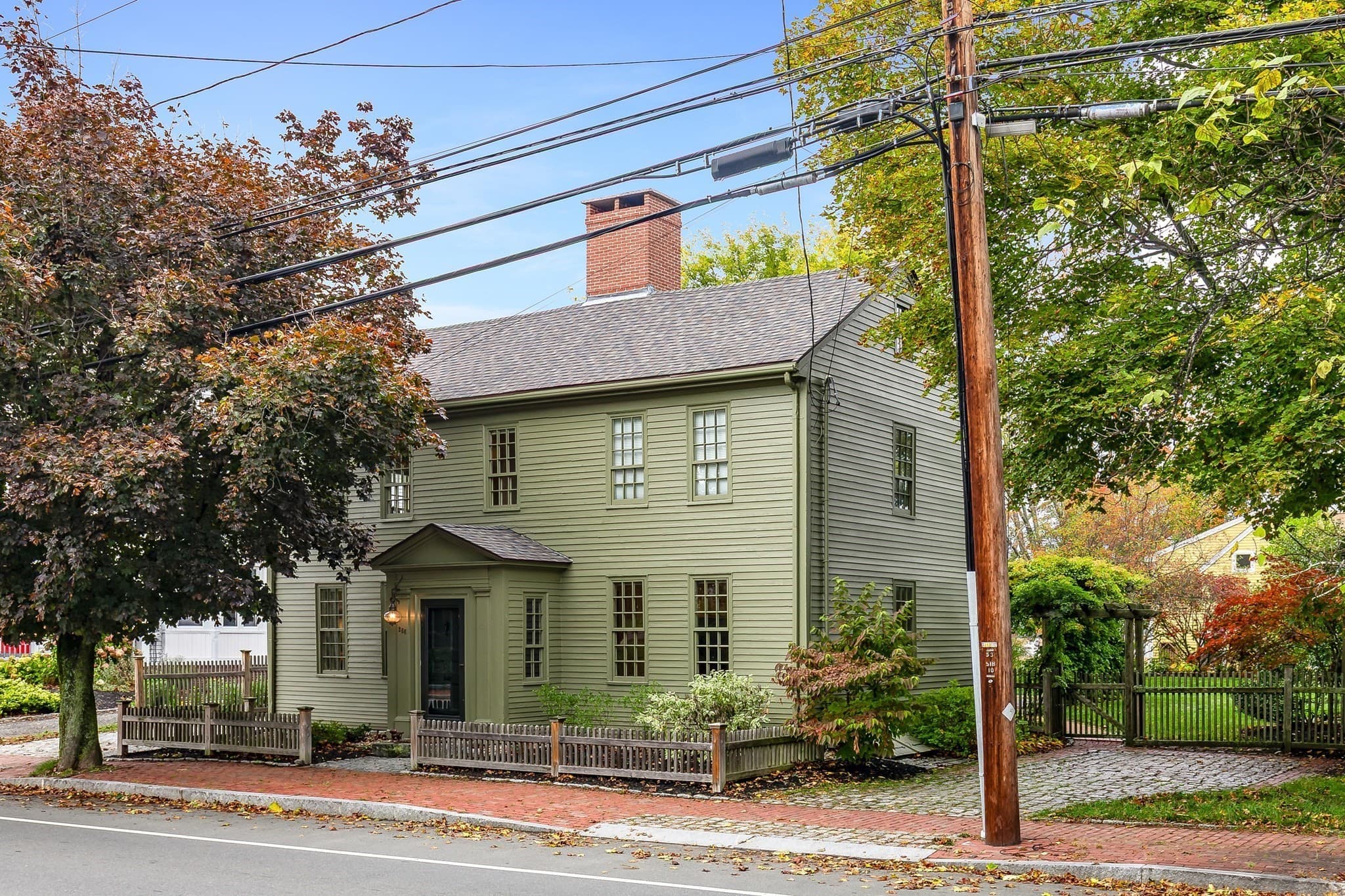 Single Family Residence at 288 Merrimac St, Newburyport MA 01950, Newburyport, photo 3 of 41