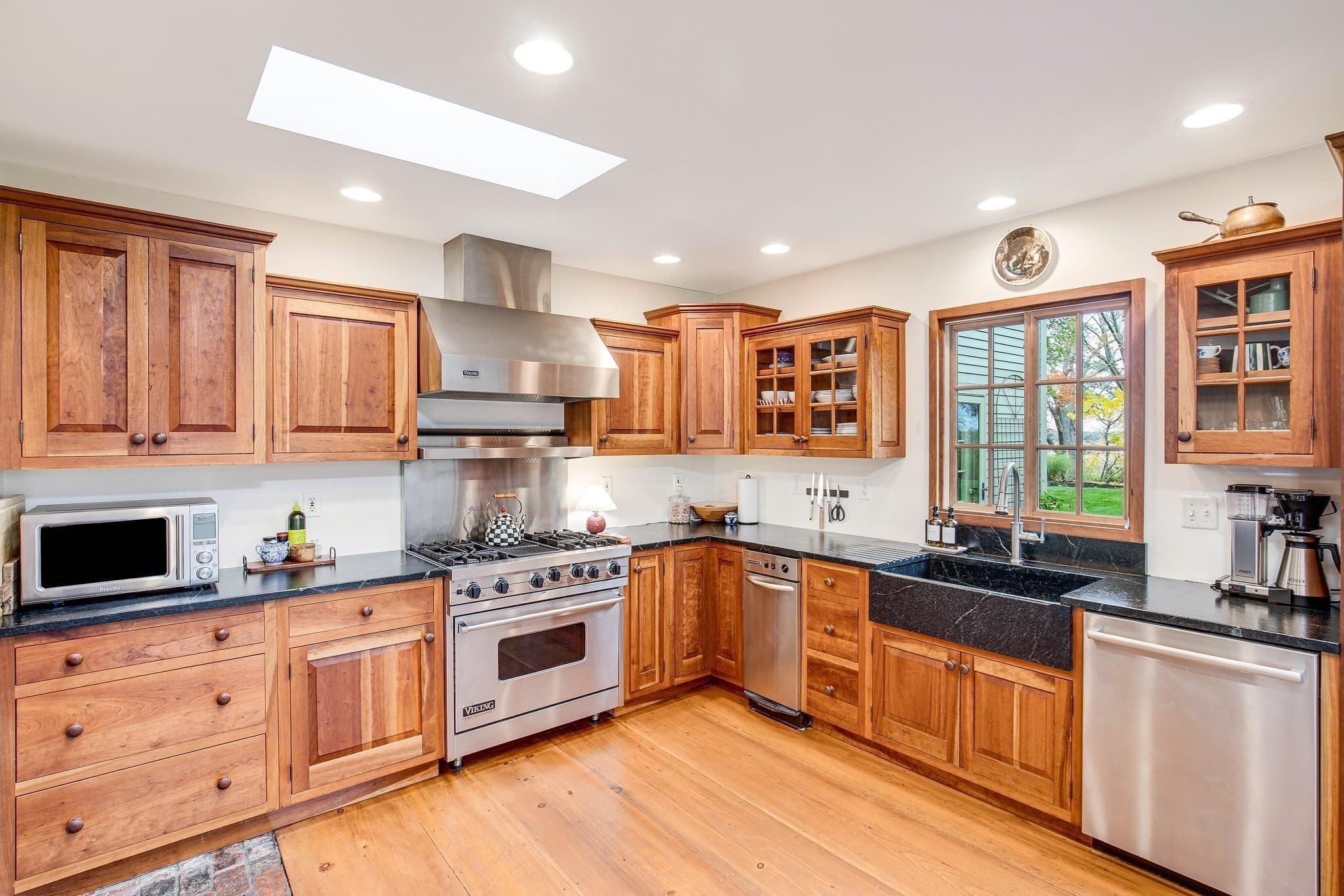 Single Family Residence at 288 Merrimac St, Newburyport MA 01950, Newburyport, photo 9 of 41