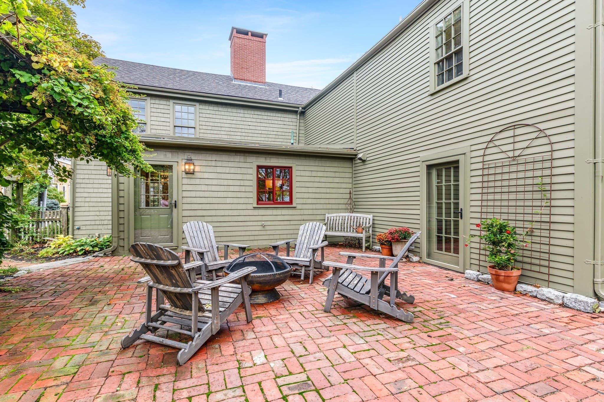 Single Family Residence at 288 Merrimac St, Newburyport MA 01950, Newburyport, photo 4 of 41