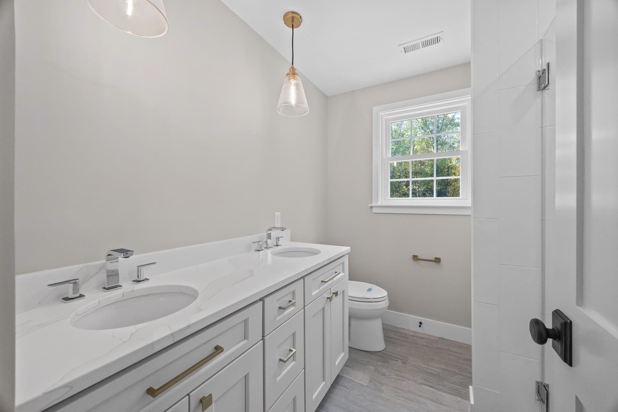 Single Family Residence at 128 Old Southbridge Road, Dudley MA 01571, photo 22 of 41
