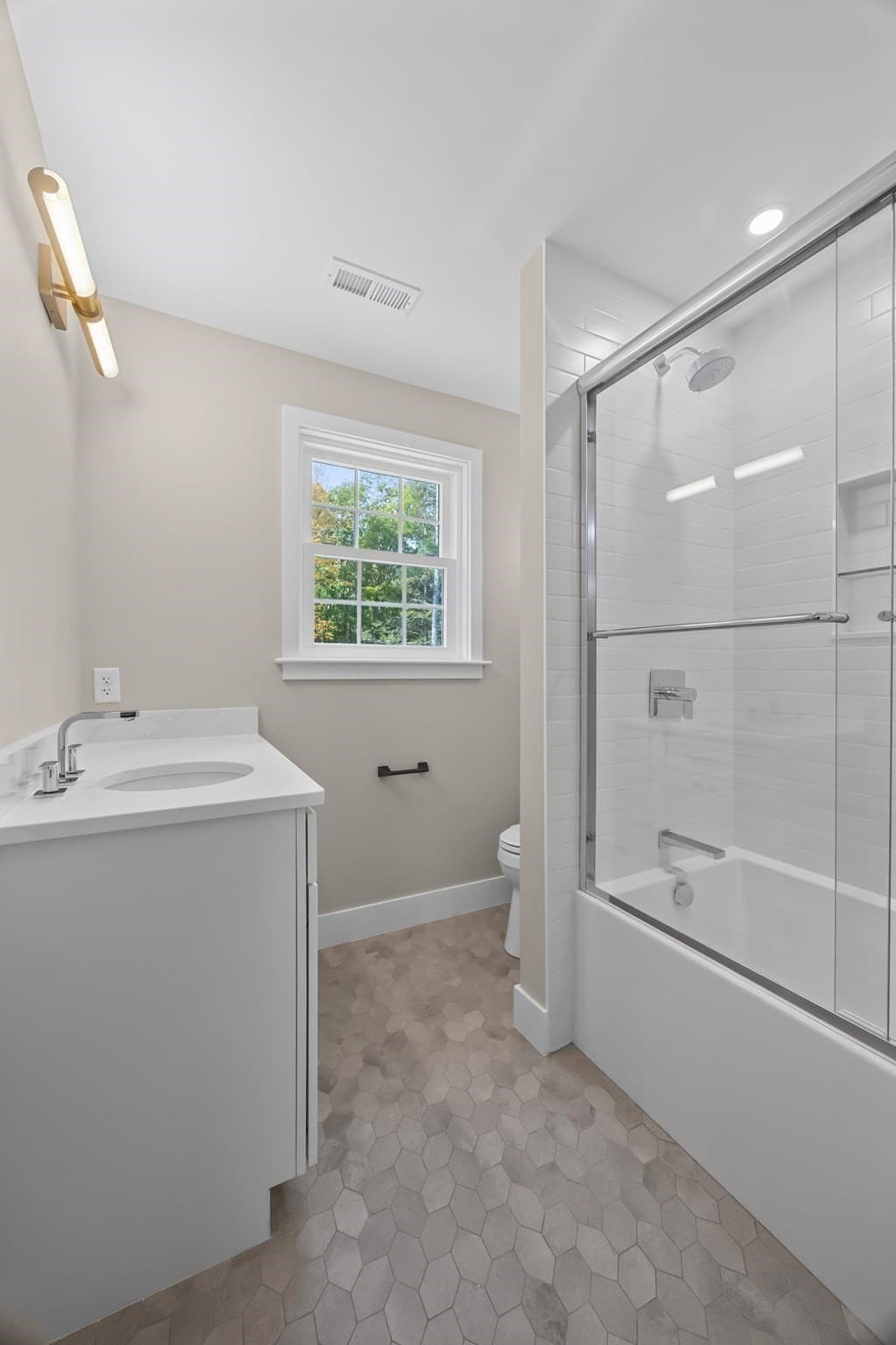 Single Family Residence at 128 Old Southbridge Road, Dudley MA 01571, photo 28 of 41