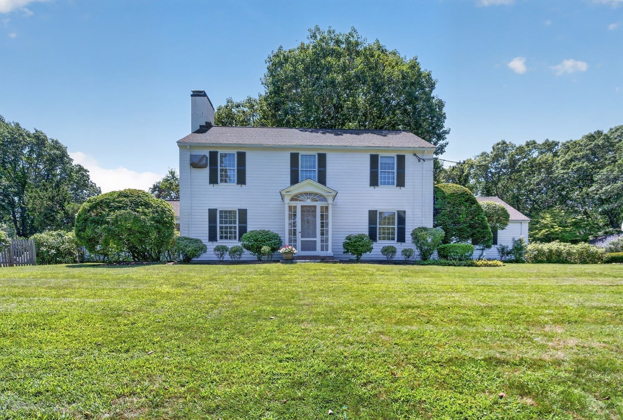 Single Family Residence at 75 Warren Ave, Plymouth MA 02360, Plymouth, photo 5 of 35