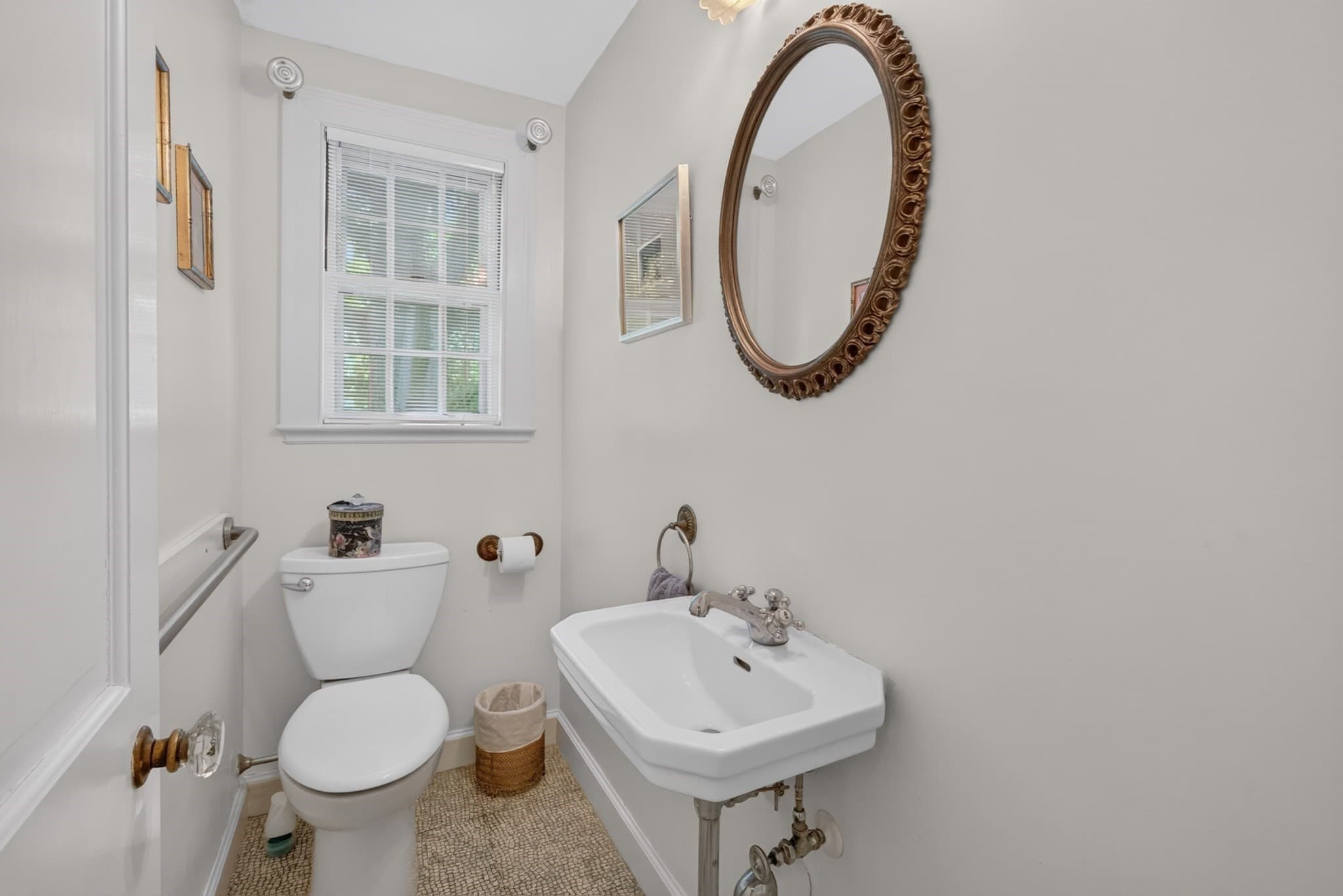 Single Family Residence at 75 Warren Ave, Plymouth MA 02360, Plymouth, photo 11 of 35