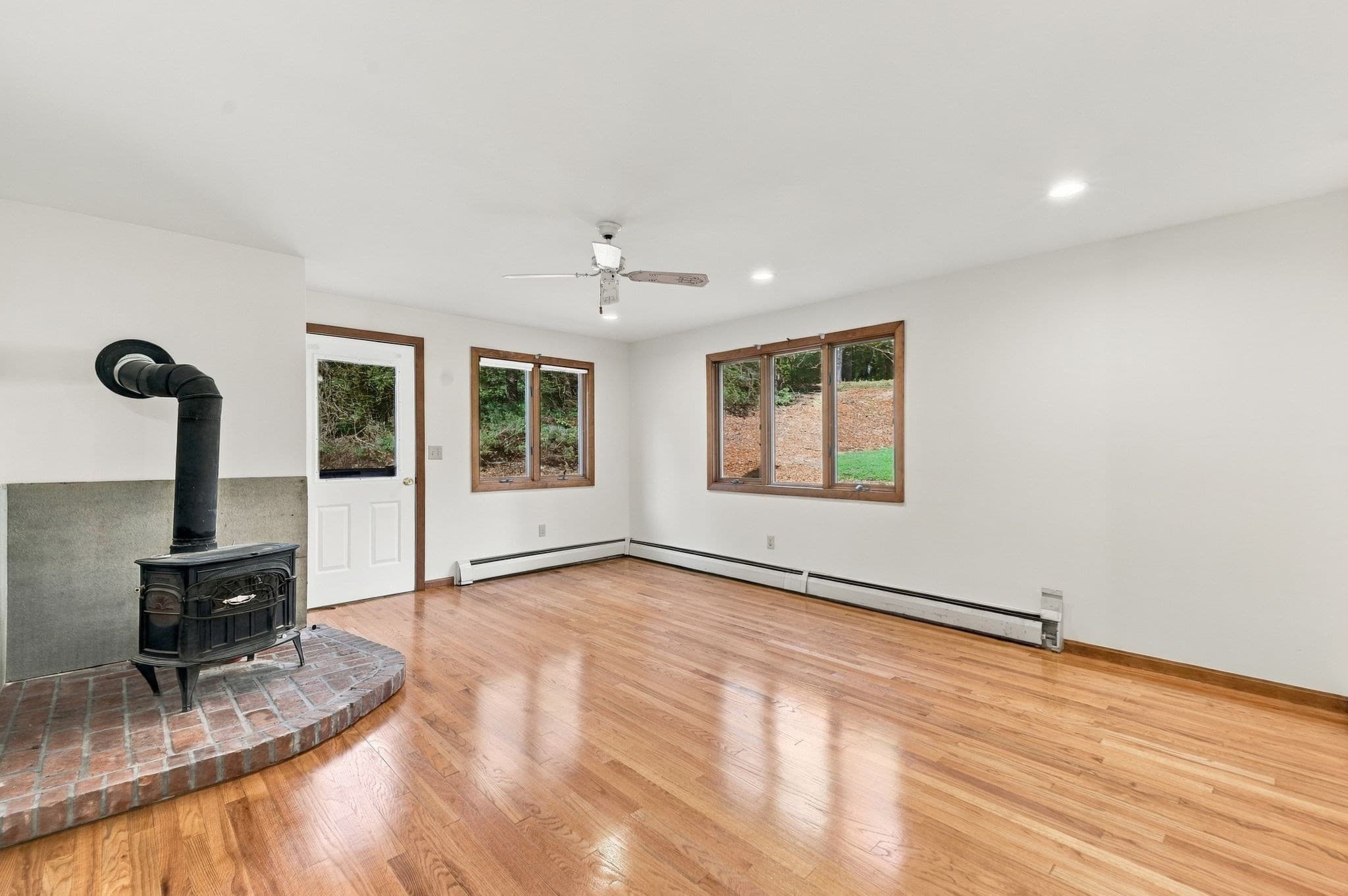Single Family Residence at 113 Kilburn, Lunenburg MA 01462, Lunenburg, photo 16 of 39