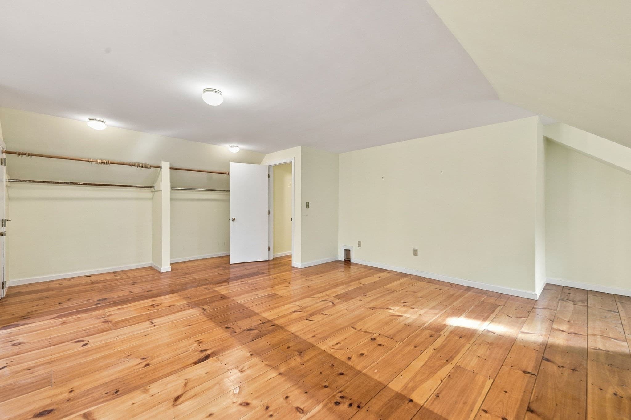 Single Family Residence at 113 Kilburn, Lunenburg MA 01462, Lunenburg, photo 30 of 39