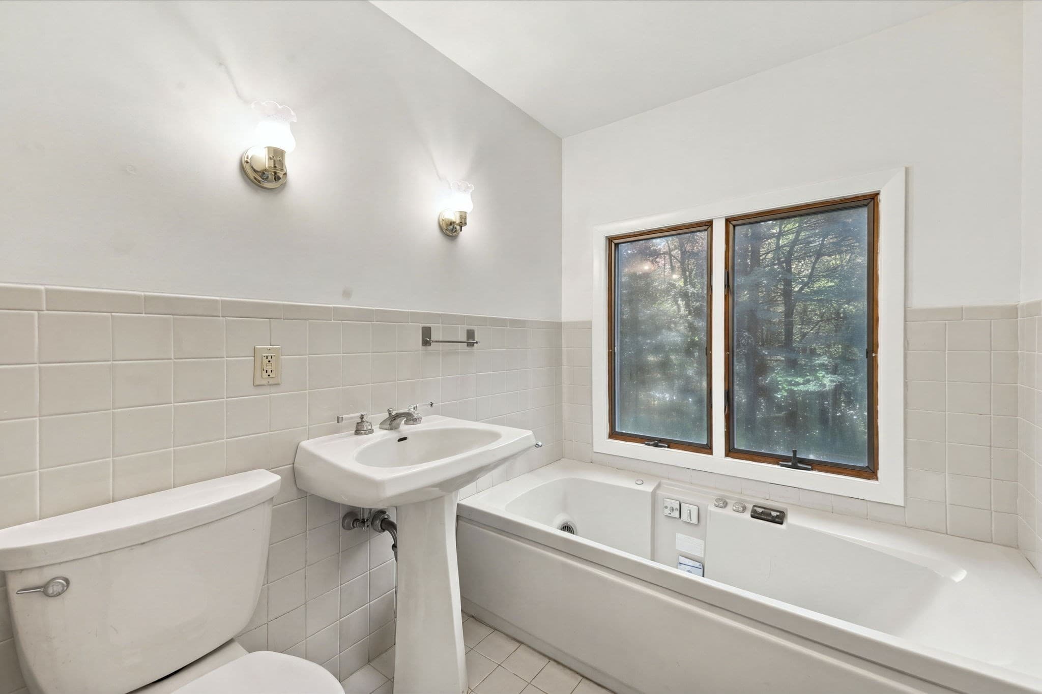 Single Family Residence at 113 Kilburn, Lunenburg MA 01462, Lunenburg, photo 15 of 39