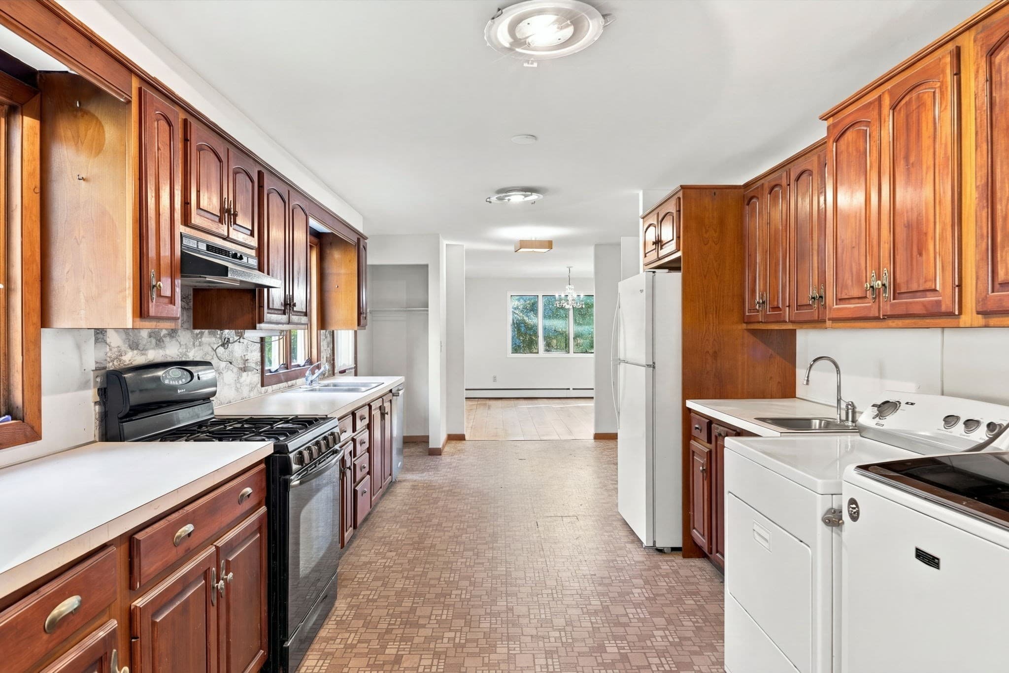 Single Family Residence at 113 Kilburn, Lunenburg MA 01462, Lunenburg, photo 4 of 39