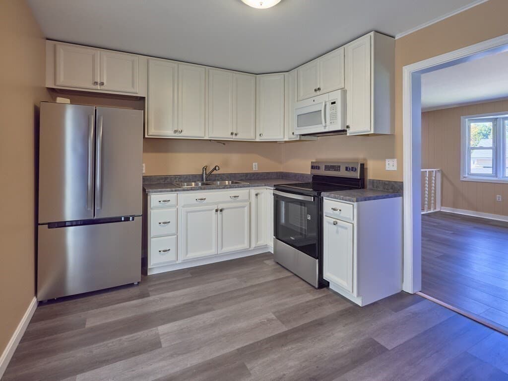 Single Family Residence at 7 Jackson St, Ayer MA 01432, photo 10 of 35