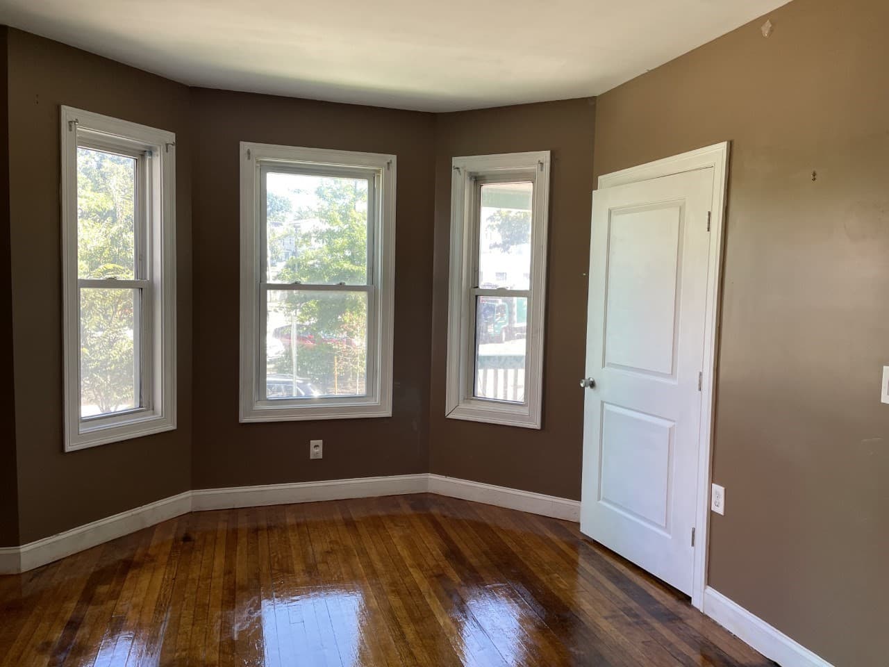 3 Family at 207 Quincy St, Boston MA 02121, Boston, photo 15 of 17