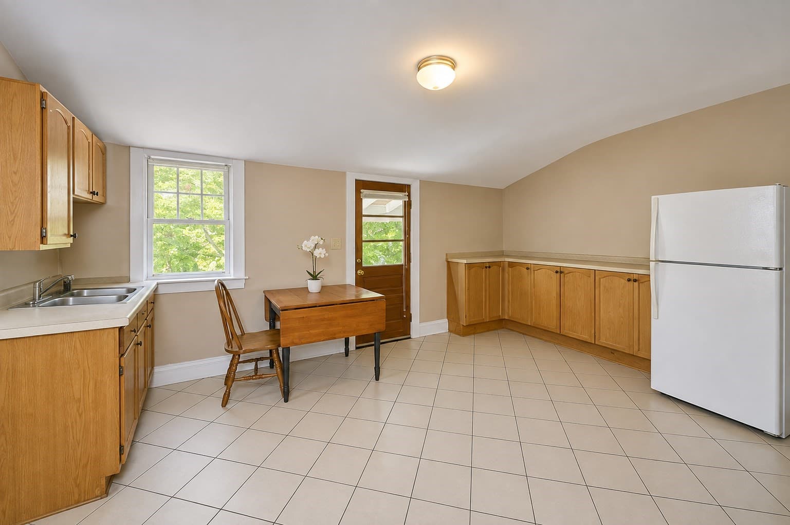 3 Family at 41 Van Winkle St, Boston MA 02124, Boston, photo 29 of 41
