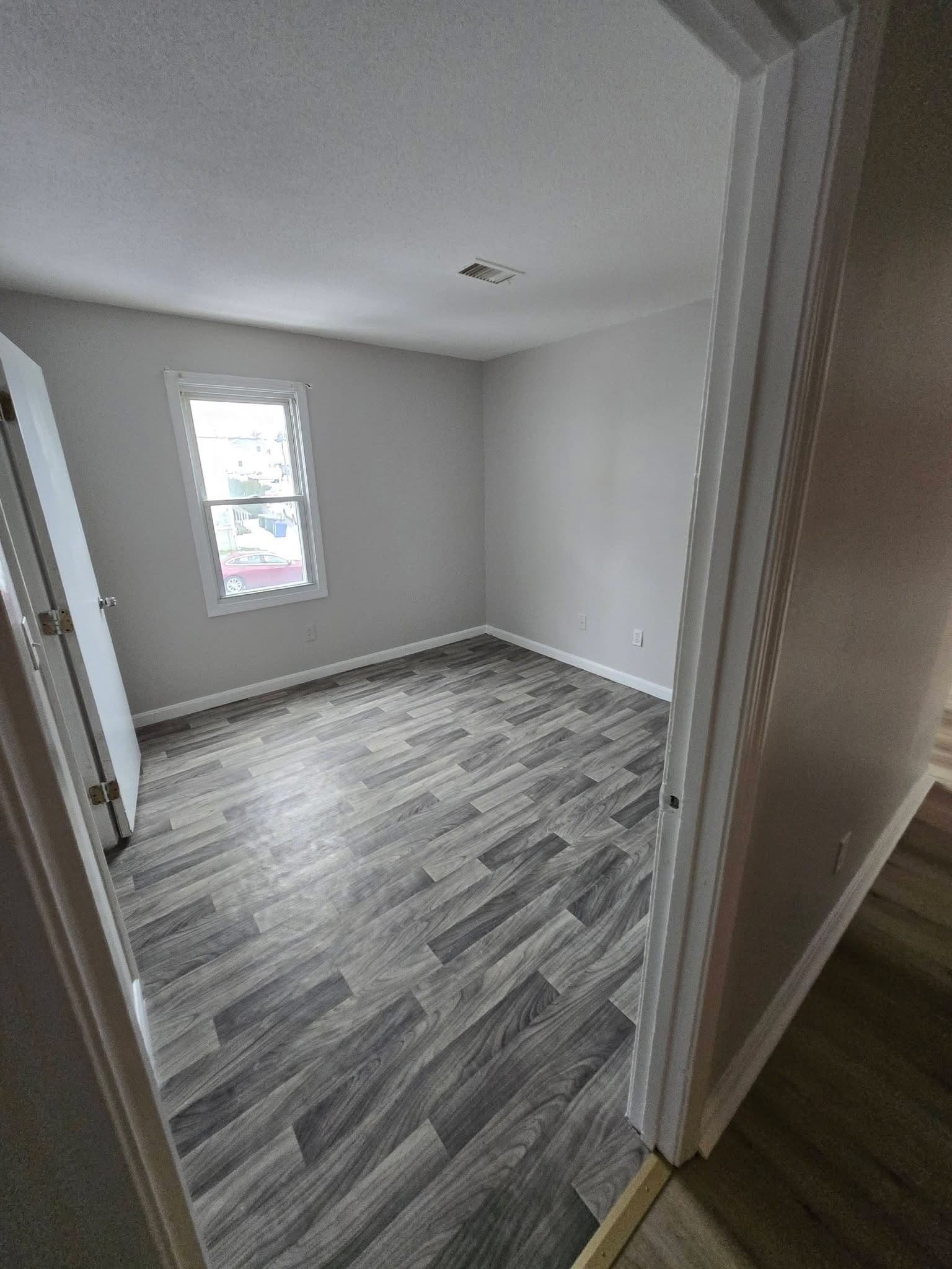 Condominium at 526 Third Street # 6, Fall River MA 02721, Fall River, photo 7 of 8