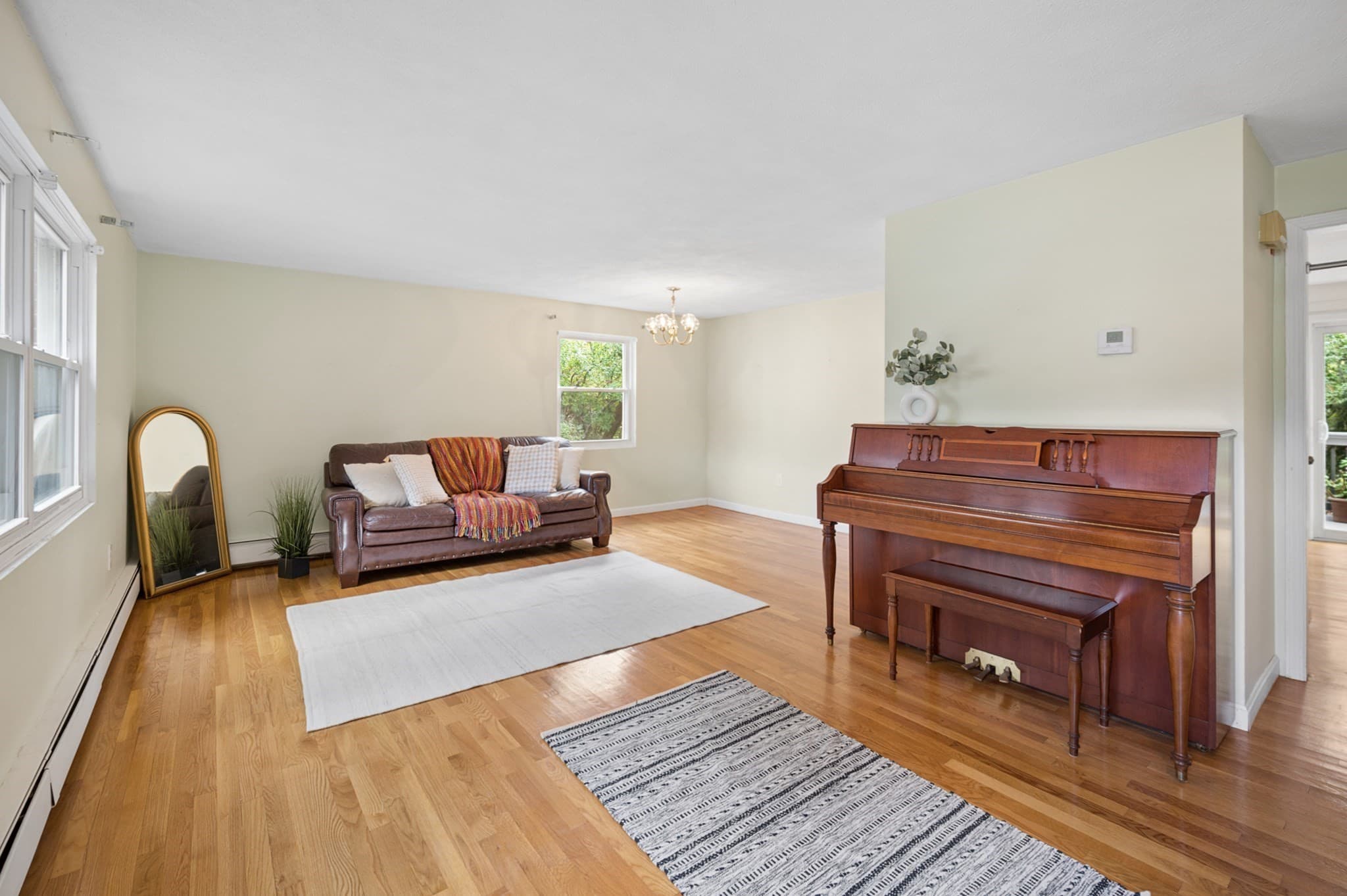 Condominium at 97 Saco # 97, Newton MA 02464, Newton, photo 2 of 19