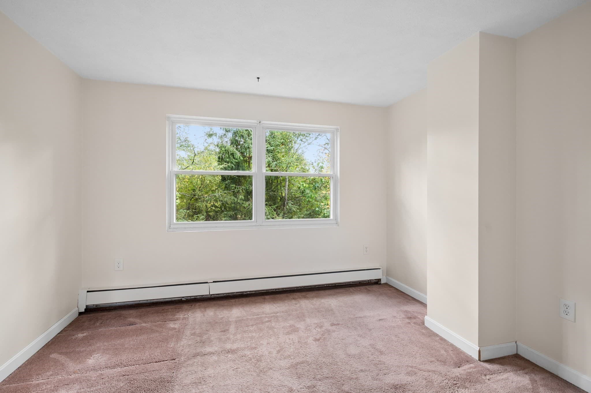 Condominium at 97 Saco # 97, Newton MA 02464, Newton, photo 13 of 19