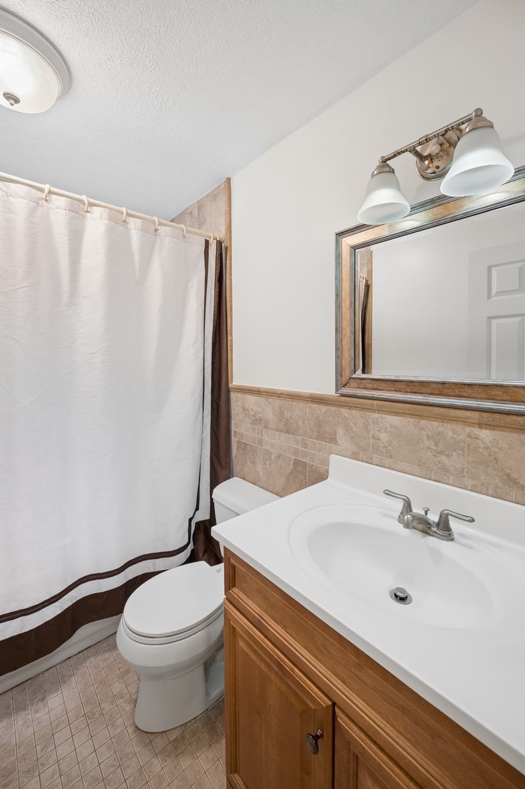 Condominium at 97 Saco # 97, Newton MA 02464, Newton, photo 16 of 19