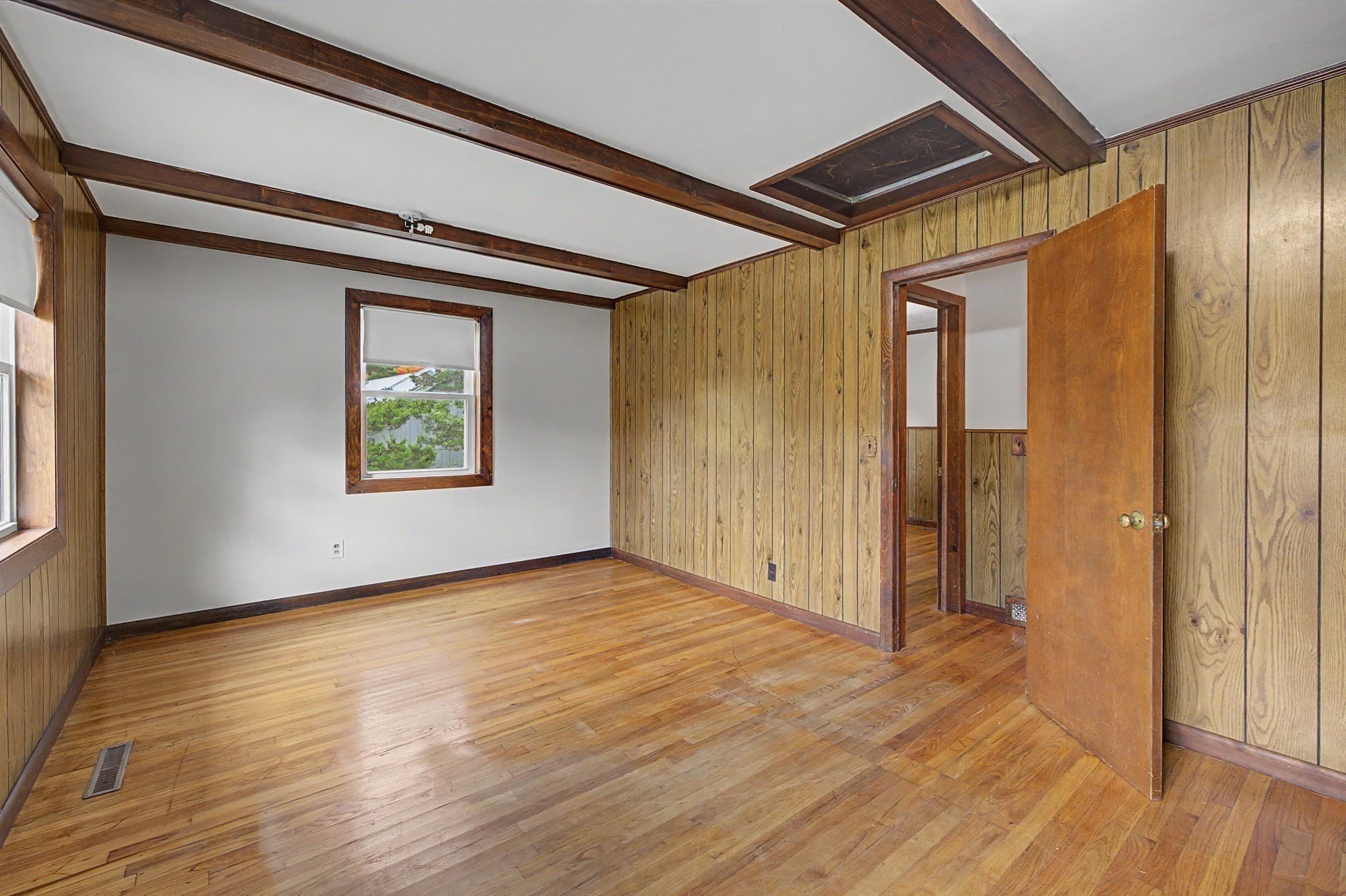 Single Family Residence at 286 Granville Rd, Southwick MA 01077, photo 15 of 42