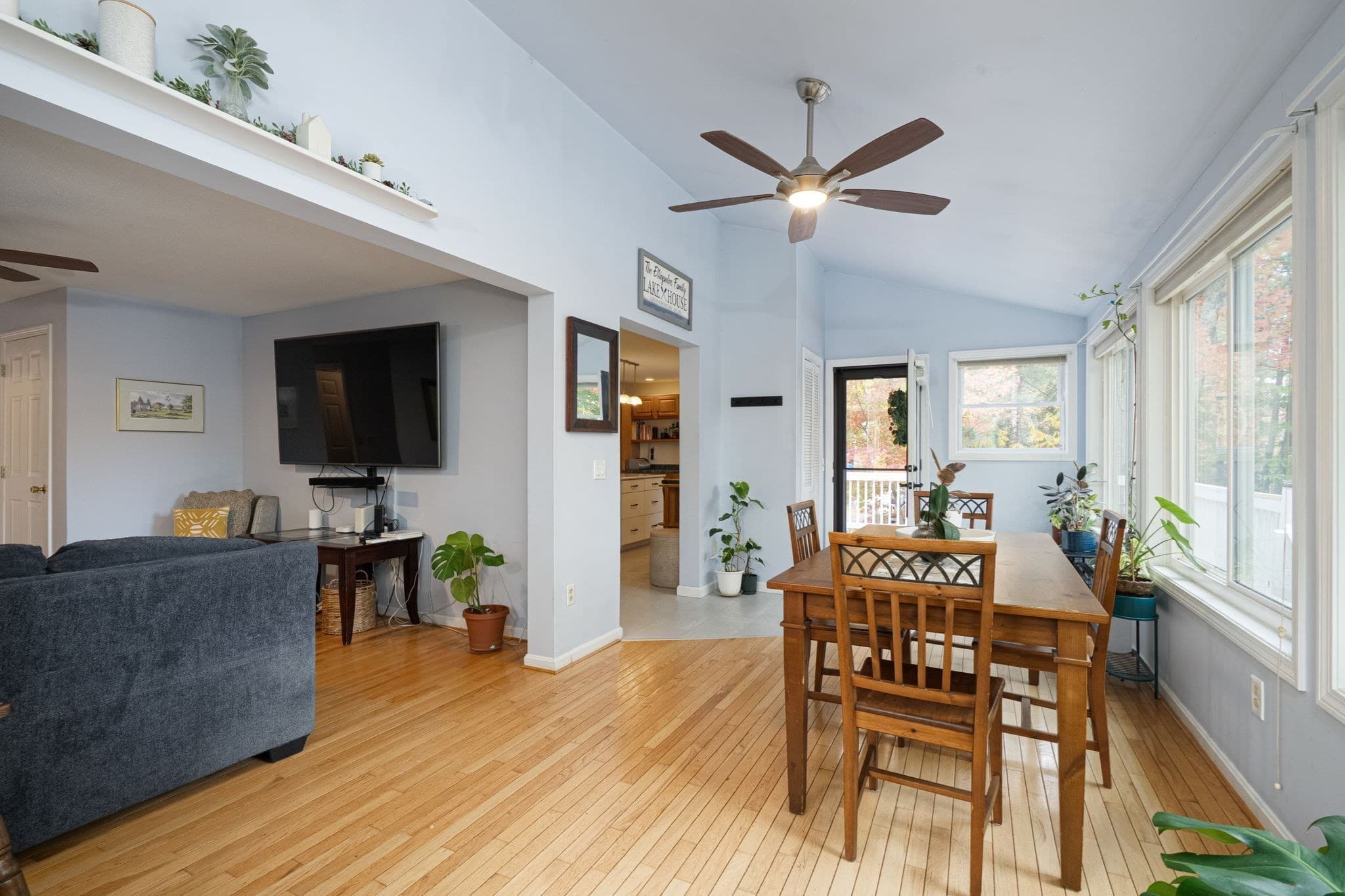Single Family Residence at 66 Lakeview Dr, Winchendon MA 01475, Winchendon, photo 7 of 39