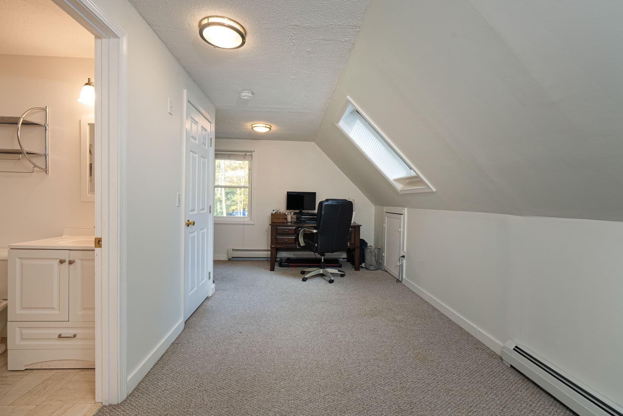 Single Family Residence at 66 Lakeview Dr, Winchendon MA 01475, Winchendon, photo 18 of 39
