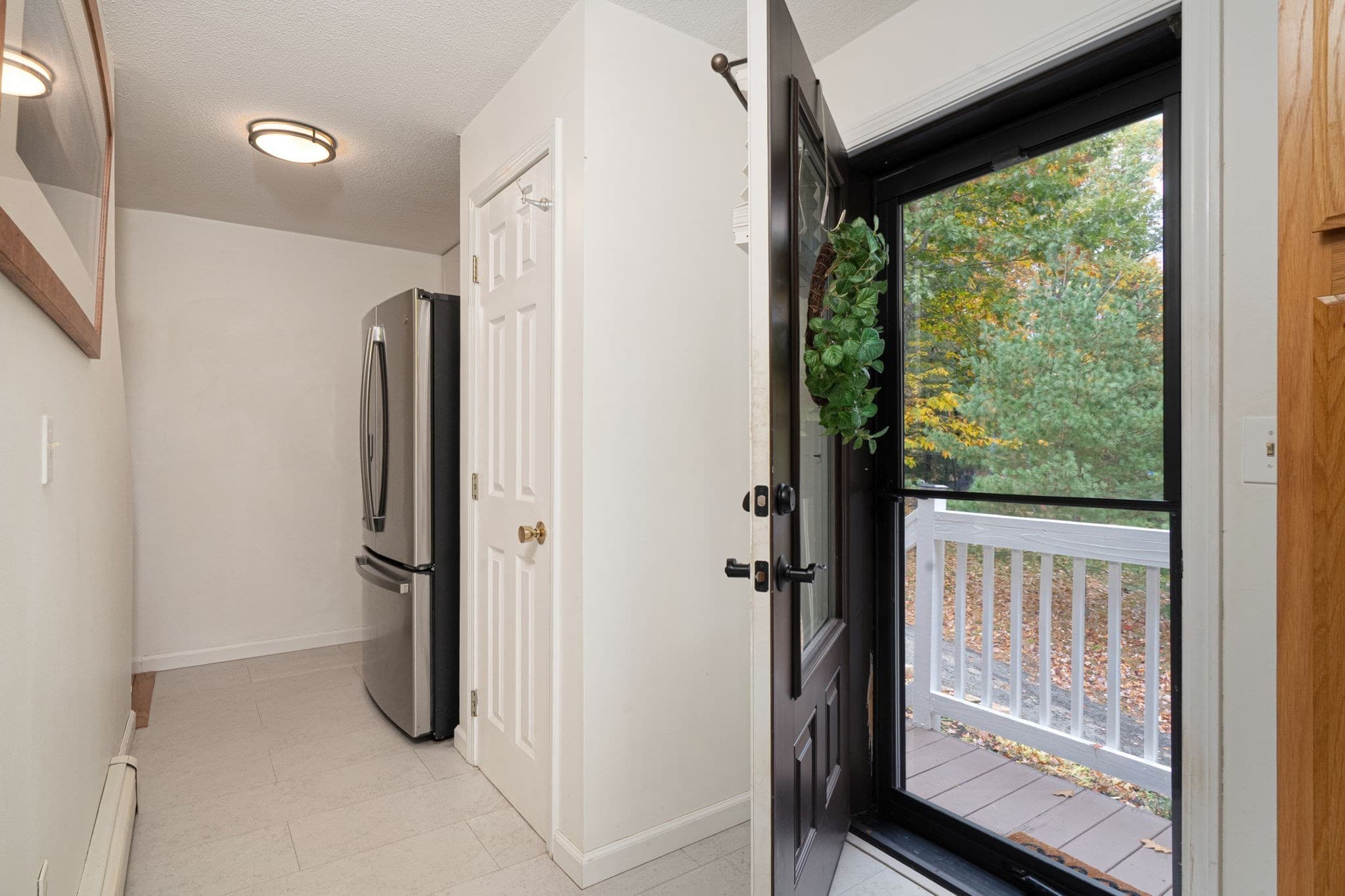 Single Family Residence at 66 Lakeview Dr, Winchendon MA 01475, Winchendon, photo 4 of 39