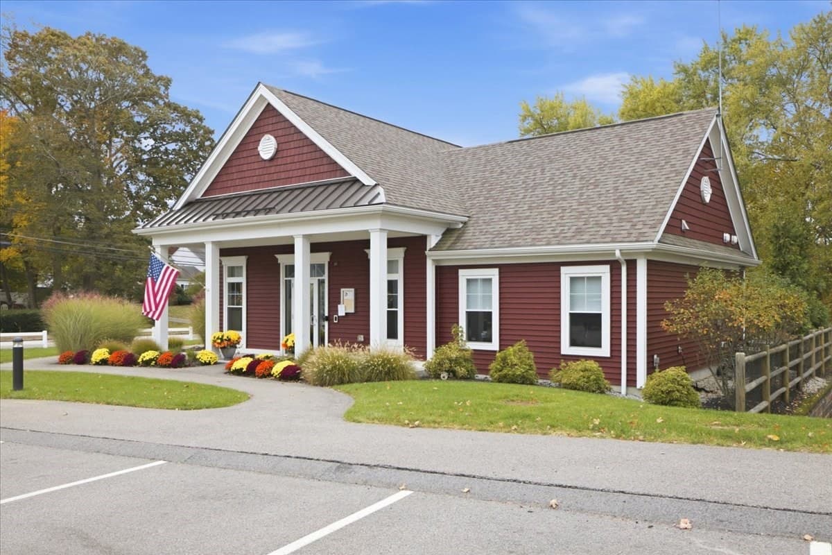 Condominium at 1306 Pennington Drive # 1306, Walpole MA 02081, photo 27 of 29