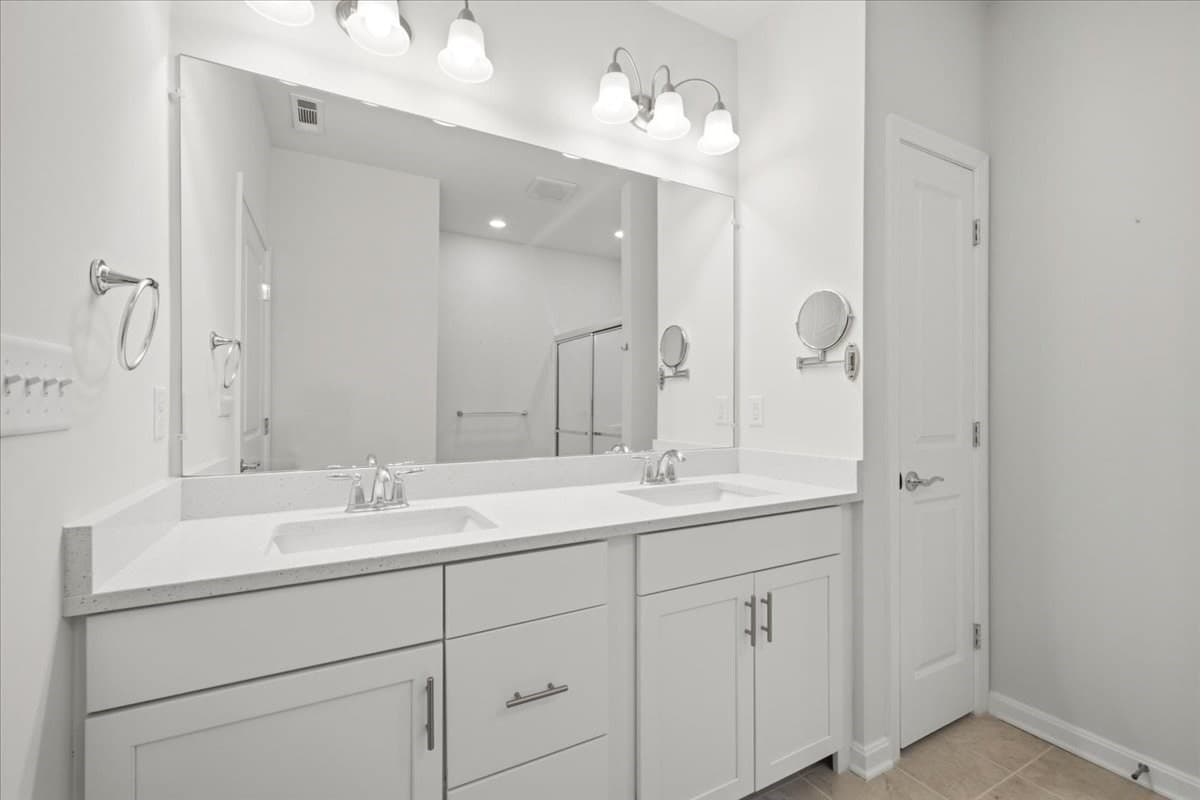 Condominium at 1306 Pennington Drive # 1306, Walpole MA 02081, photo 24 of 29
