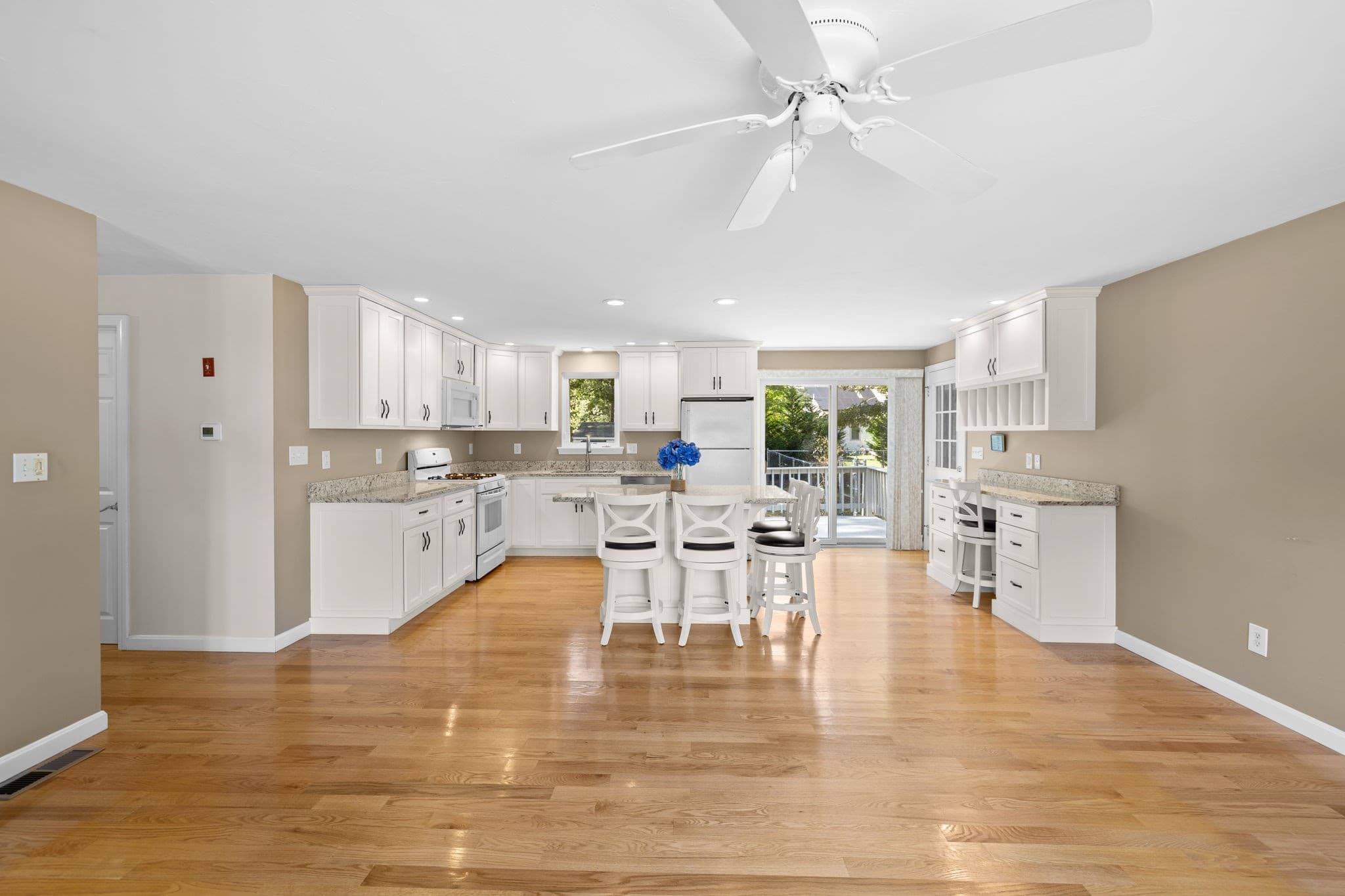 Single Family Residence at 119 Whitehall Way, Barnstable MA 02601, photo 12 of 34