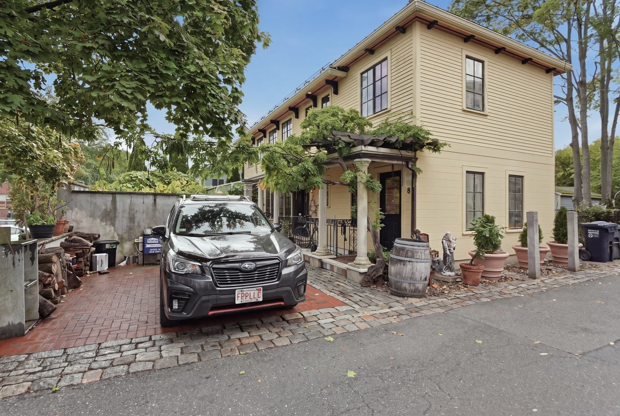 Single Family Residence at 127 Cushing St, Cambridge MA 02138, Cambridge, photo 12 of 32