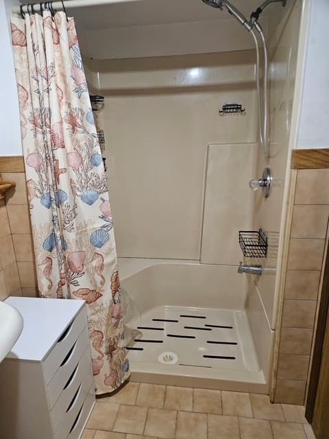 2 Family - 2 Units Up/Down at 507-509 Nash Rd, New Bedford MA 02746, New Bedford, photo 27 of 40