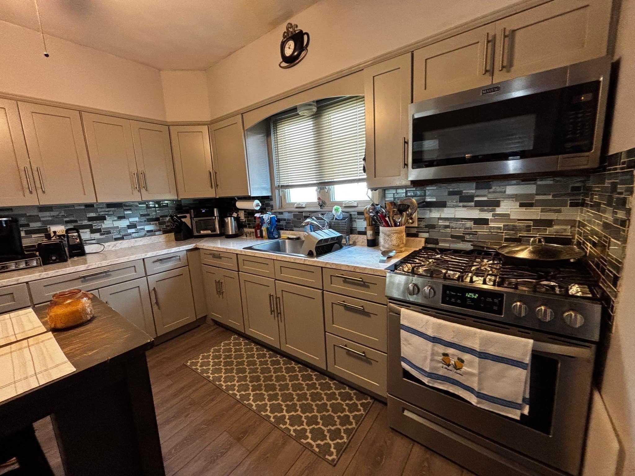 2 Family - 2 Units Up/Down at 507-509 Nash Rd, New Bedford MA 02746, New Bedford, photo 13 of 40
