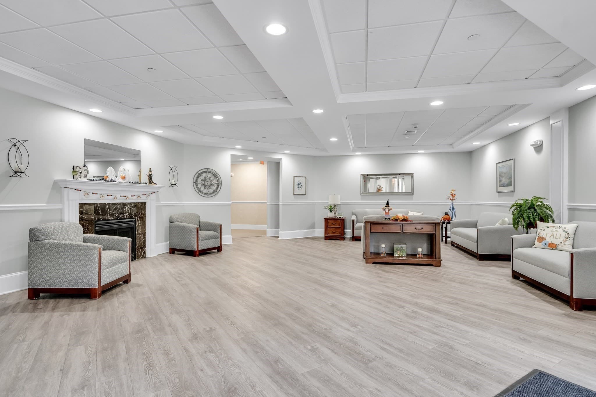 Condominium at 989 East Street # 210, Dedham MA 02026, photo 2 of 33