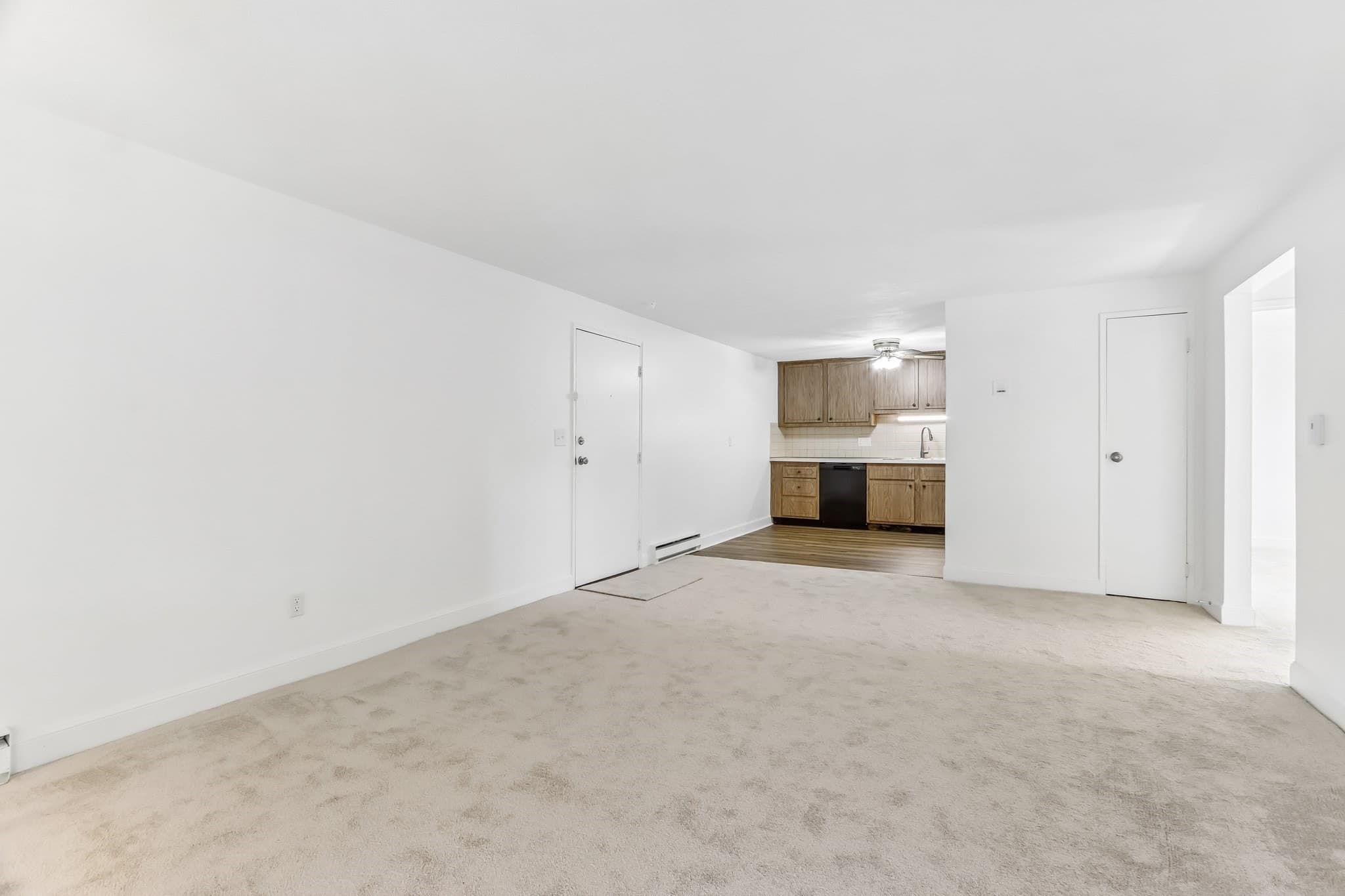 Condominium at 7 Walker Rd # 10, North Andover MA 01845, photo 7 of 22