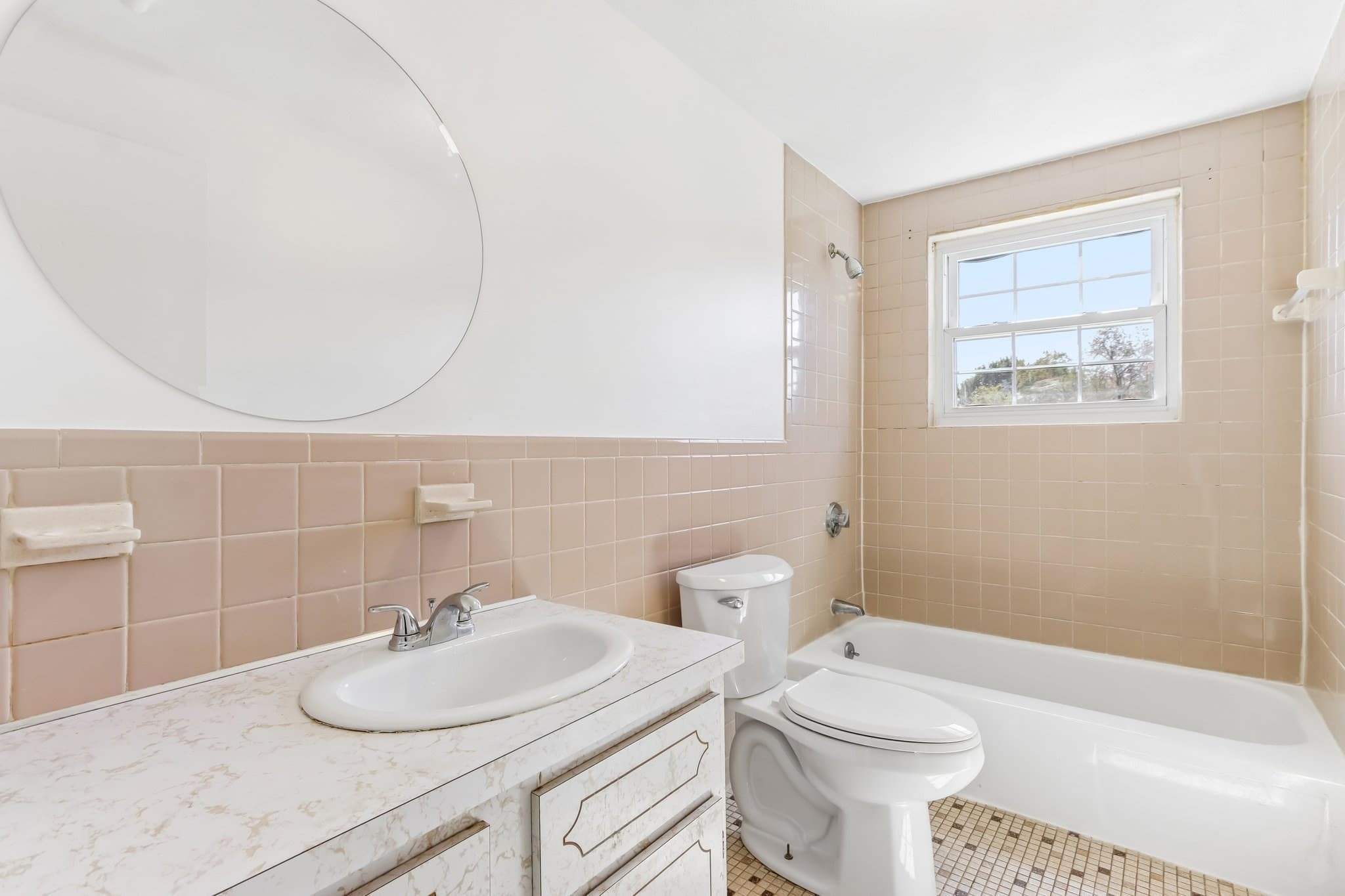 Condominium at 7 Walker Rd # 10, North Andover MA 01845, photo 15 of 22