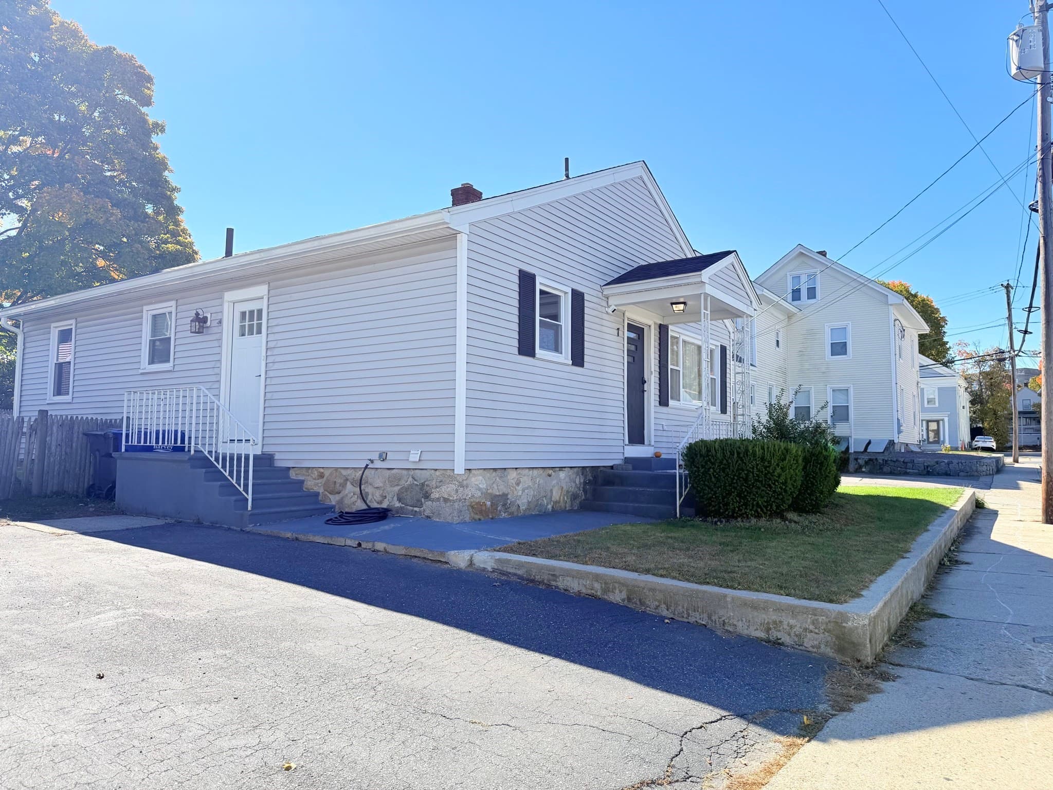 Single Family Residence at 7 Granite, Milford MA 01757, photo 2 of 37