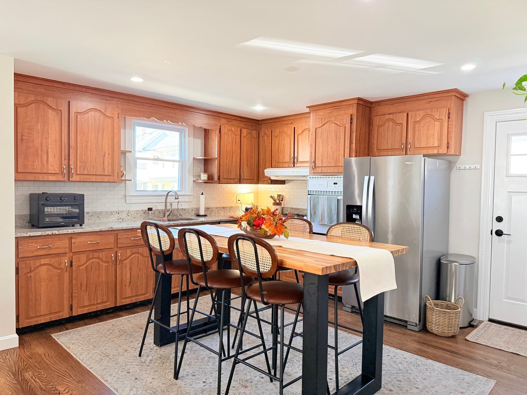 Single Family Residence at 7 Granite, Milford MA 01757, photo 12 of 37