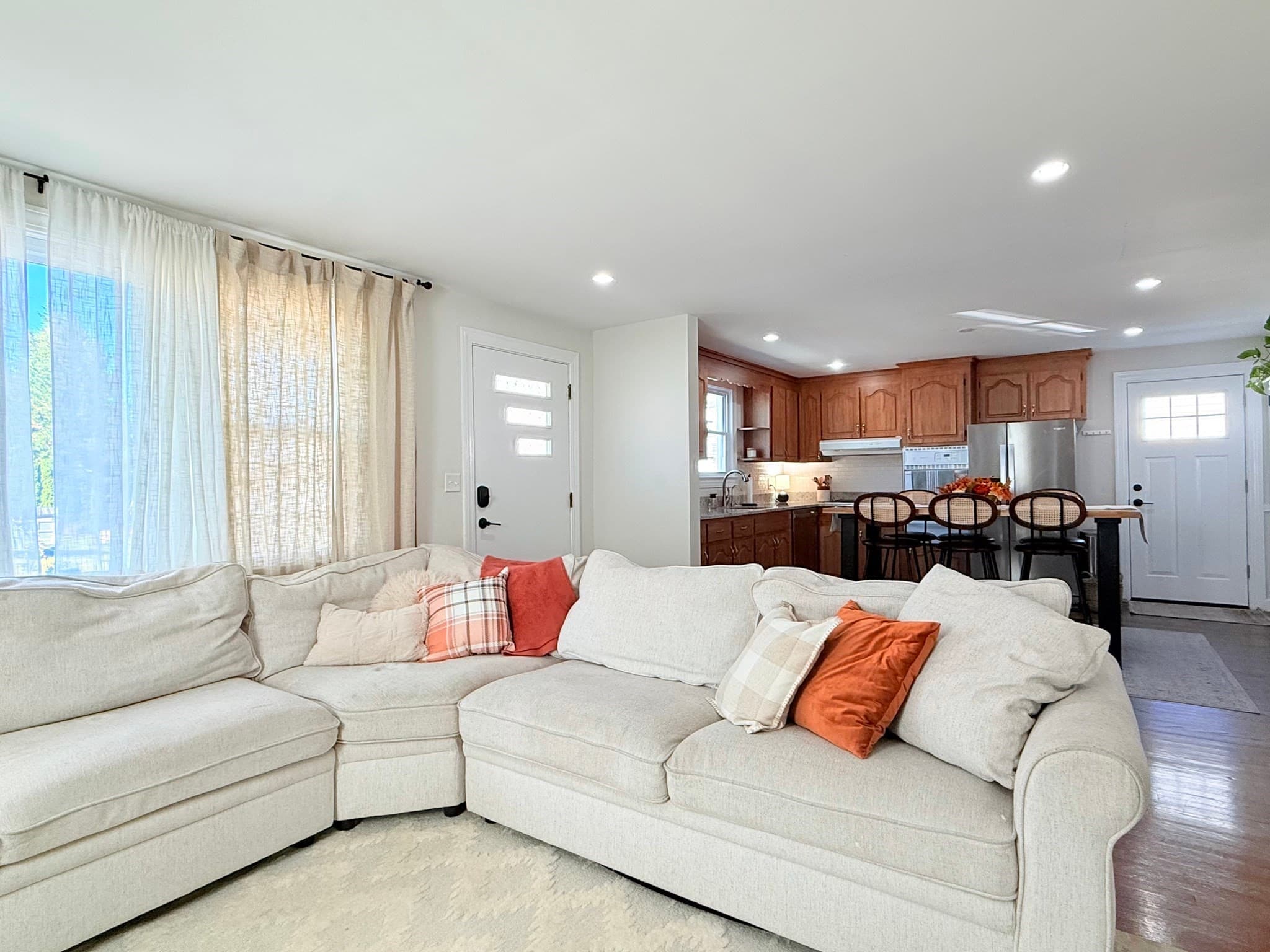 Single Family Residence at 7 Granite, Milford MA 01757, photo 7 of 37