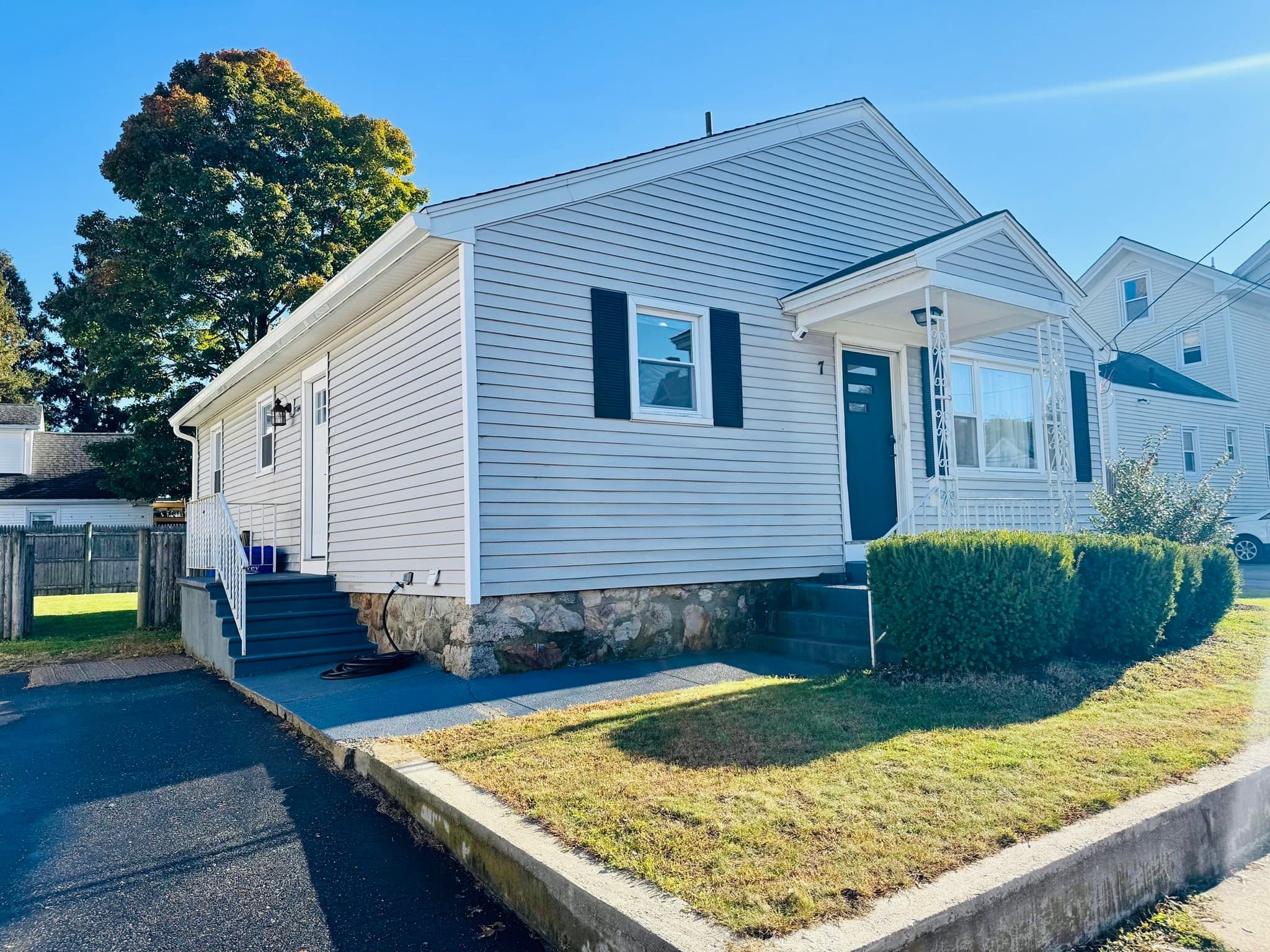 7 Granite, Milford MA 01757