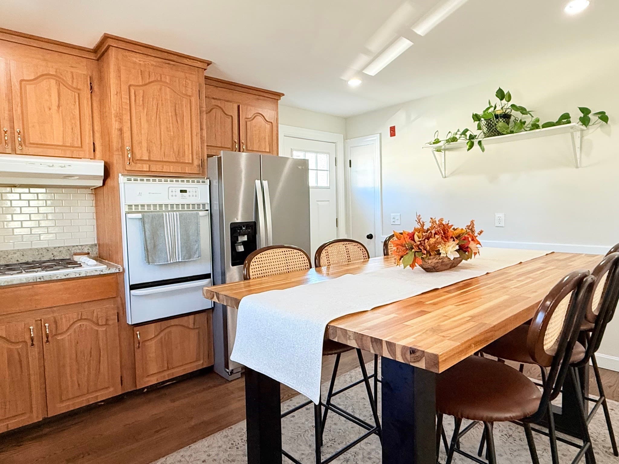Single Family Residence at 7 Granite, Milford MA 01757, photo 11 of 37
